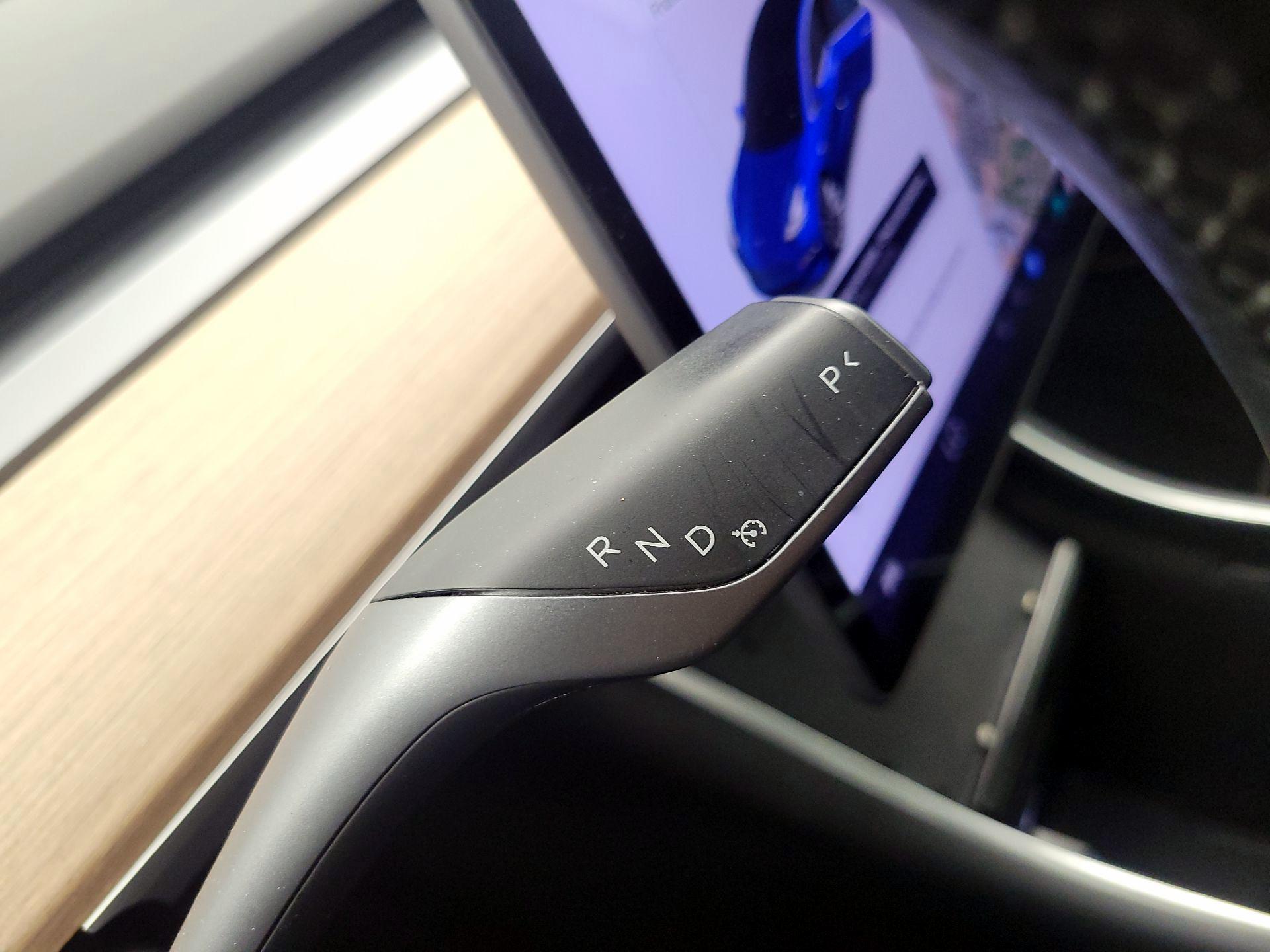 Thumbnail: 2018 Tesla Model 3 - 17