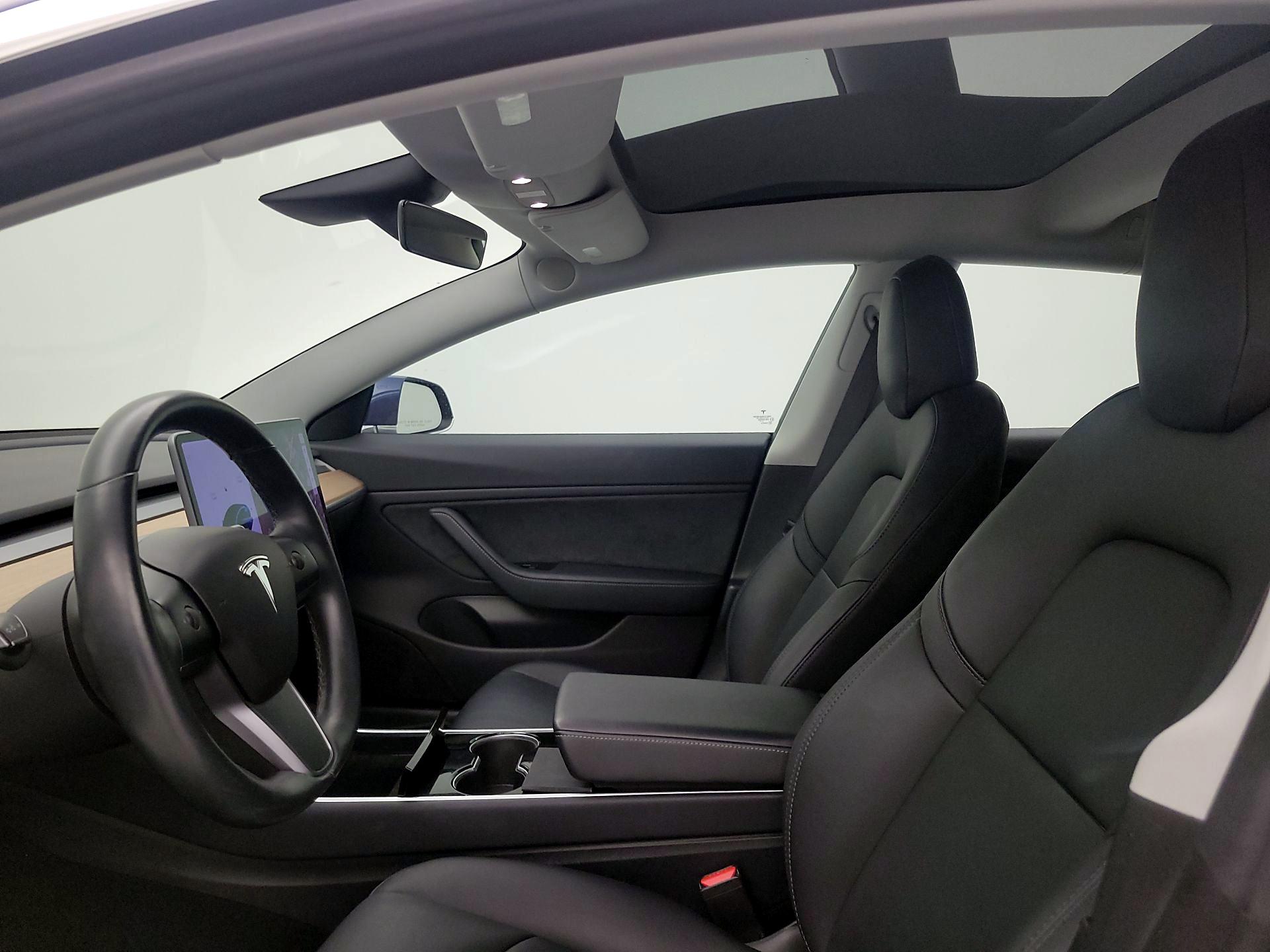 Thumbnail: 2018 Tesla Model 3 - 18