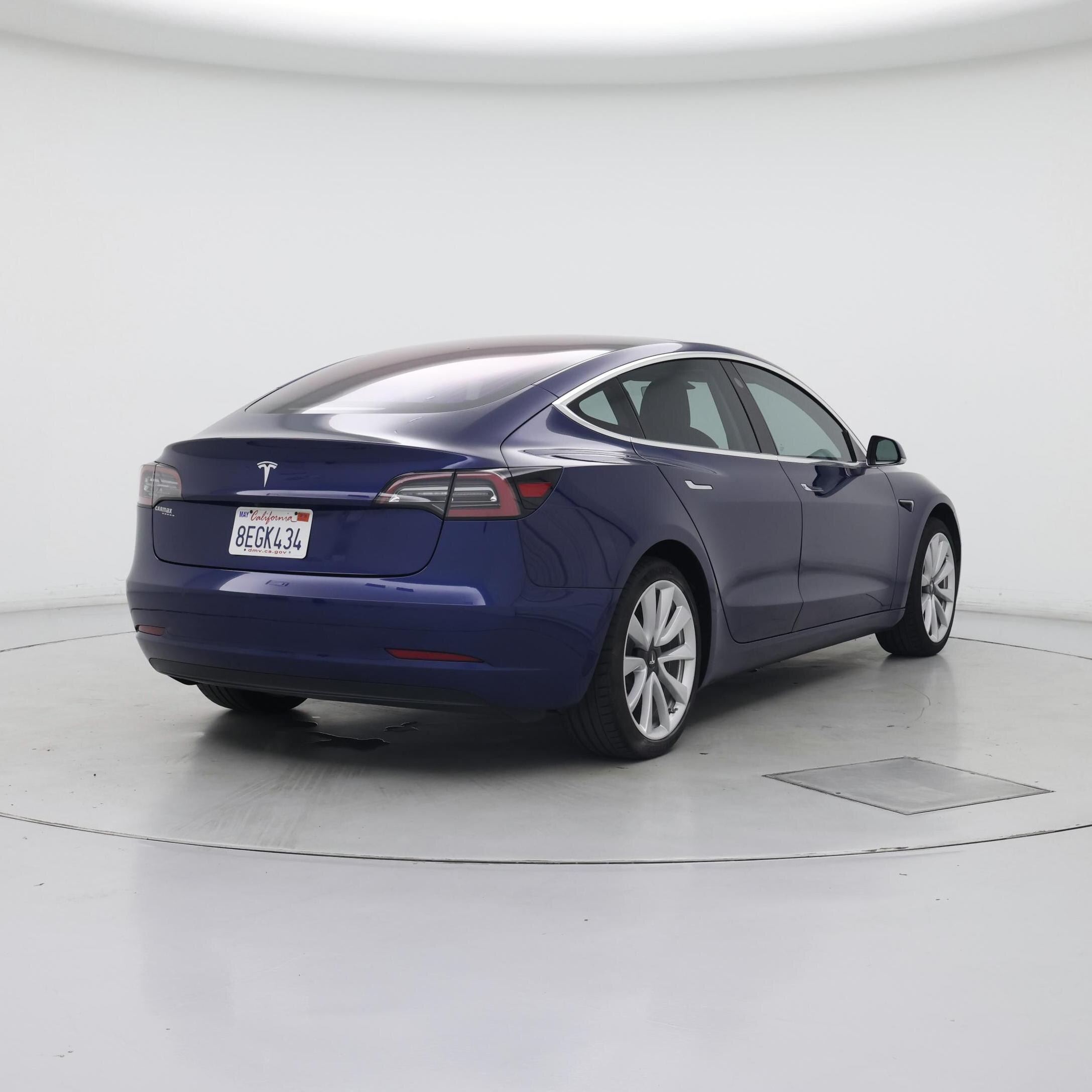 Thumbnail: 2018 Tesla Model 3 - 8