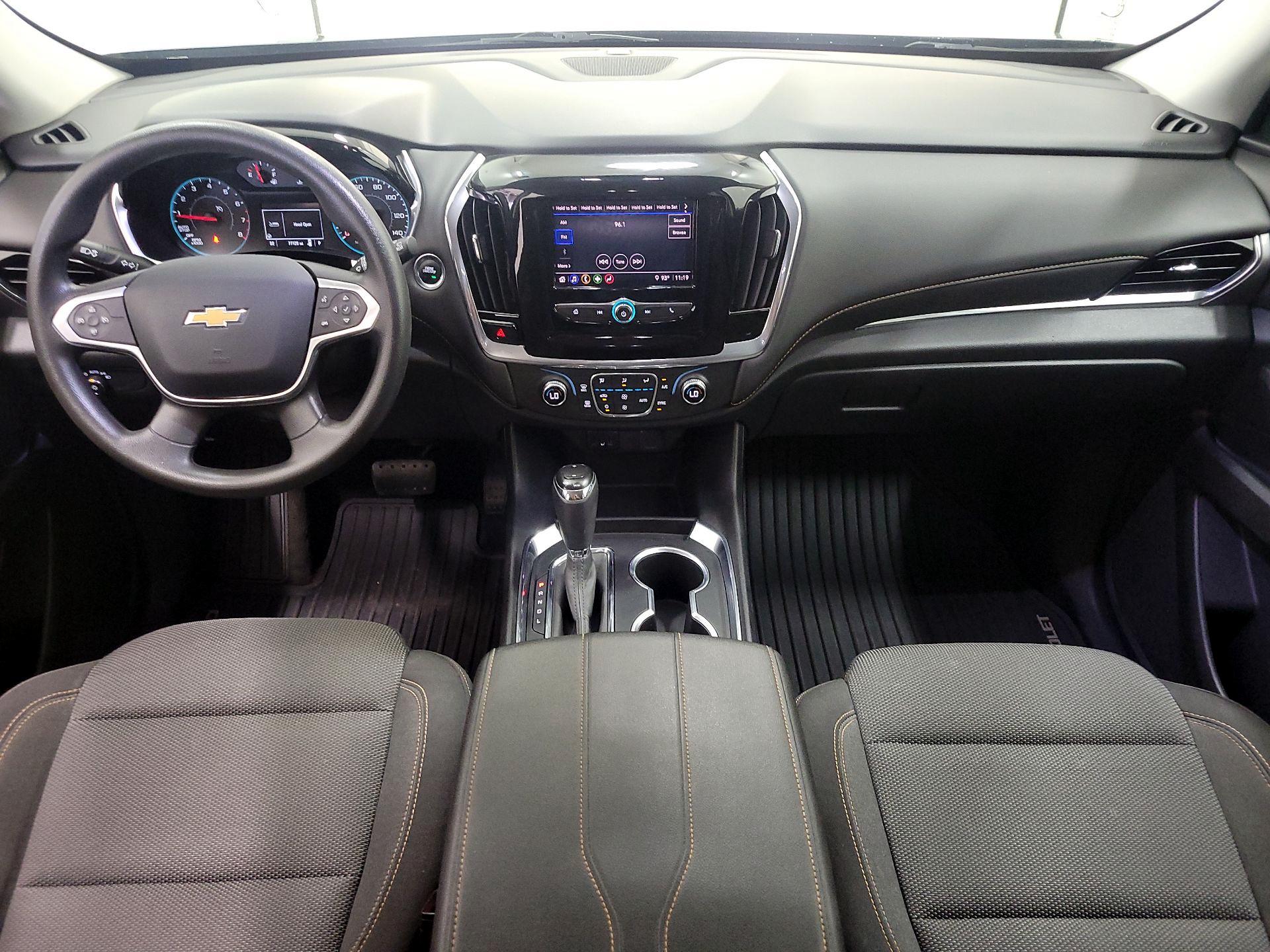 Thumbnail: 2020 Chevrolet Traverse - 9