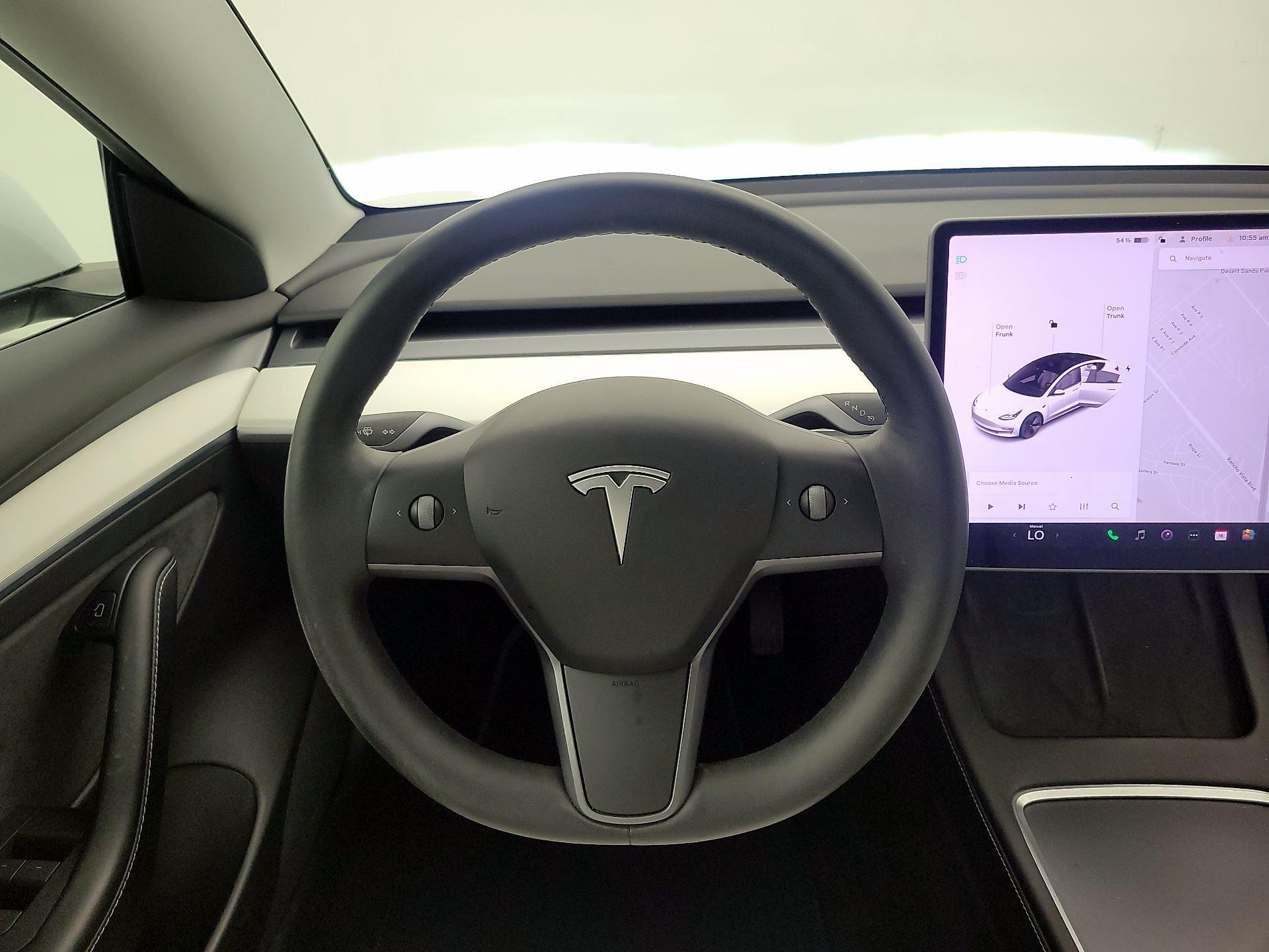 Thumbnail: 2021 Tesla Model 3 - 10