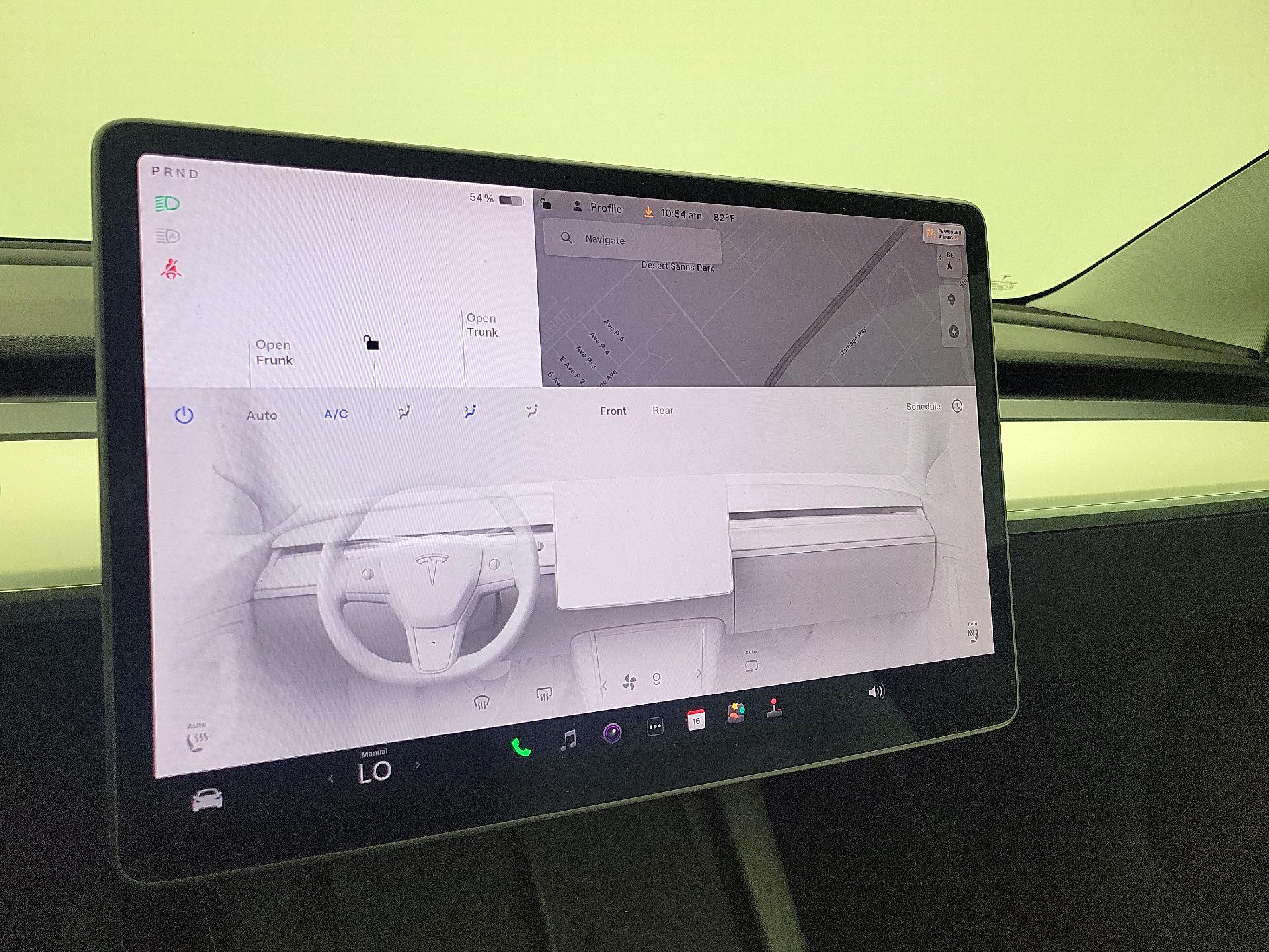 Thumbnail: 2021 Tesla Model 3 - 16