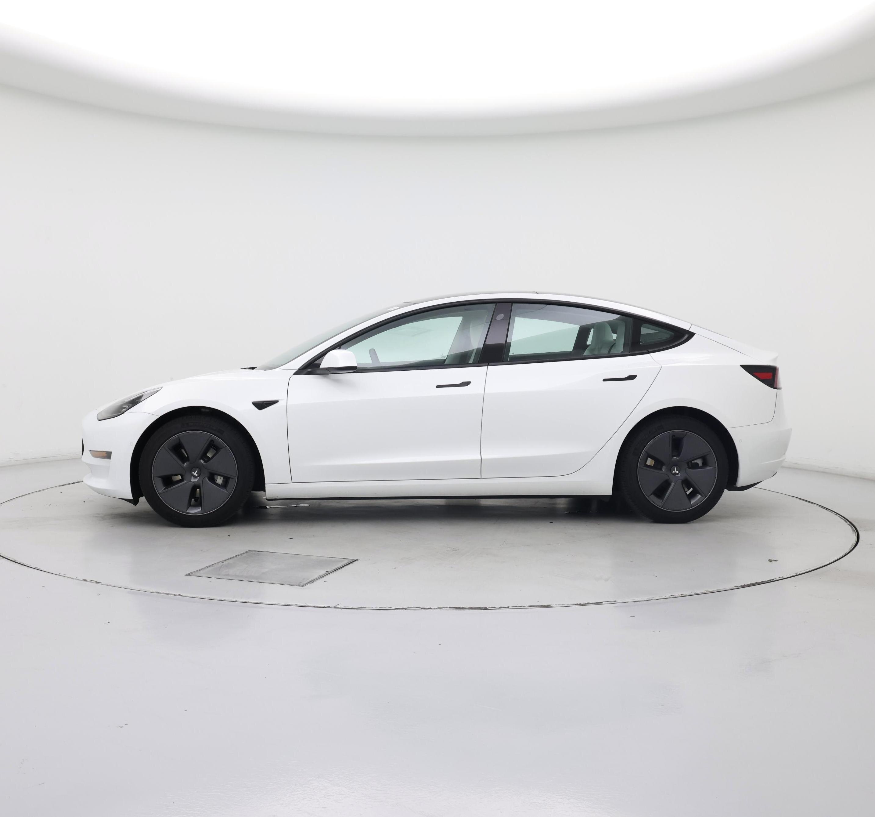 Thumbnail: 2021 Tesla Model 3 - 3