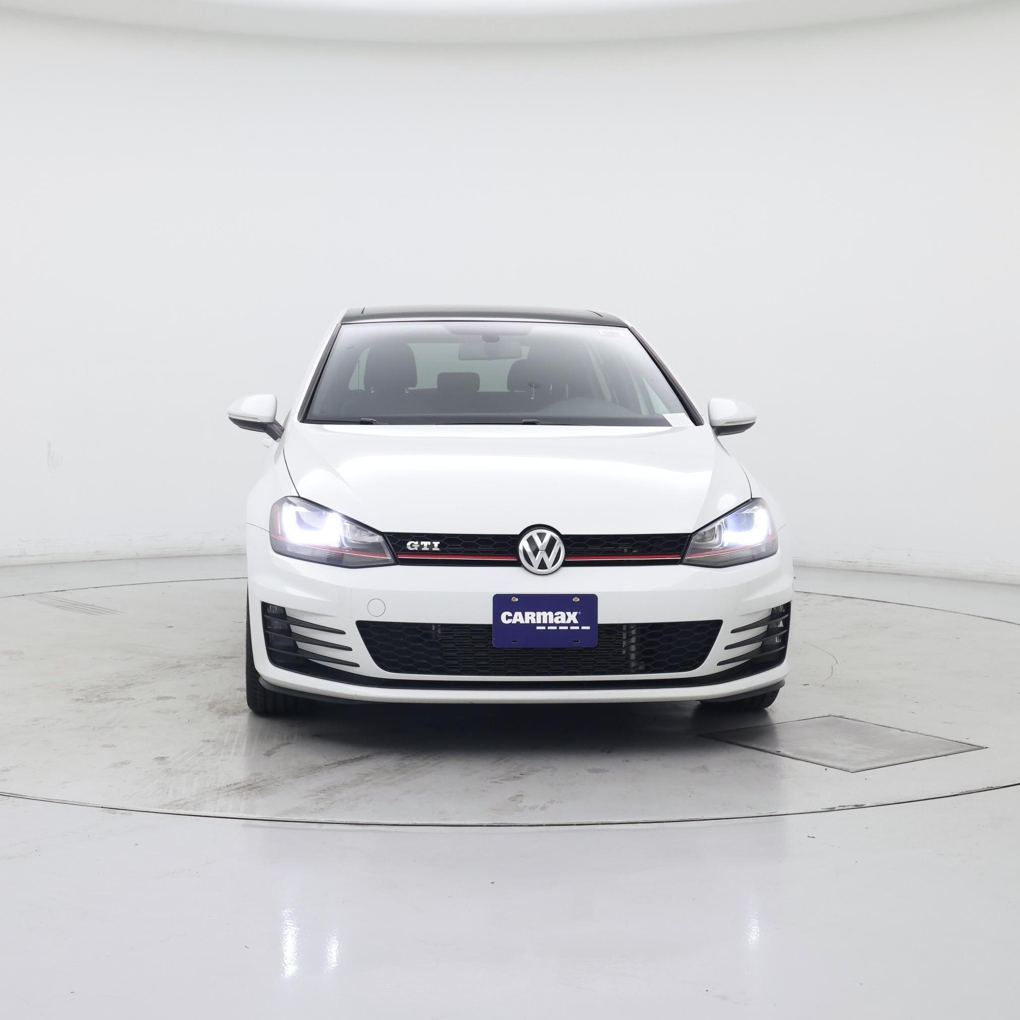 Thumbnail: 2016 Volkswagen Golf - 5