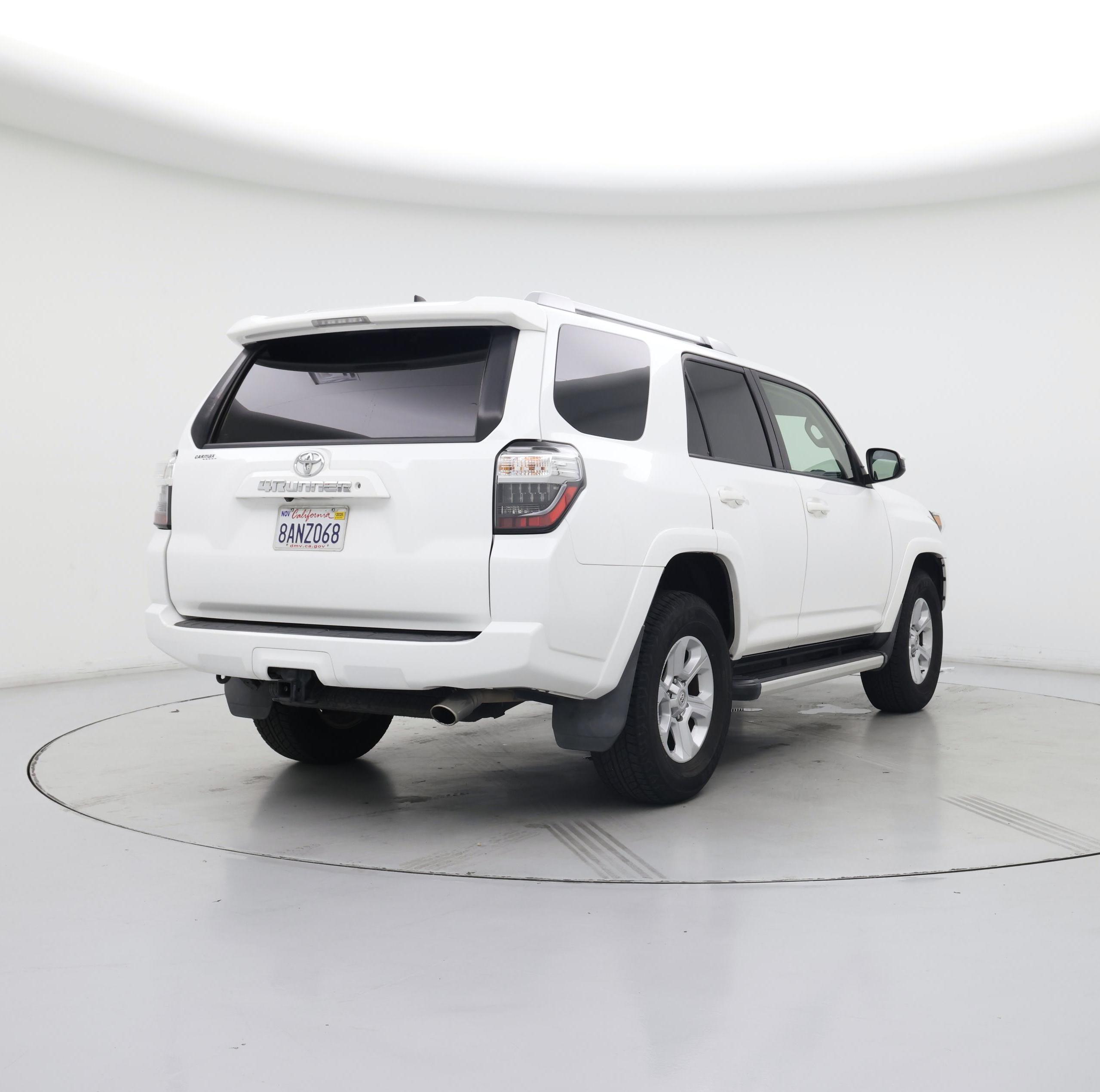 Thumbnail: 2018 Toyota 4Runner - 8