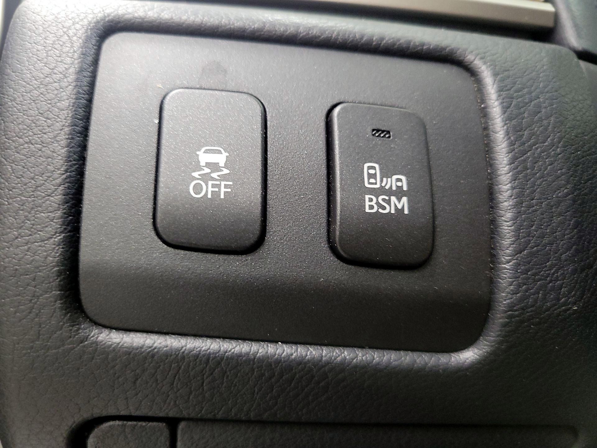 Thumbnail: 2013 Lexus GS - 13