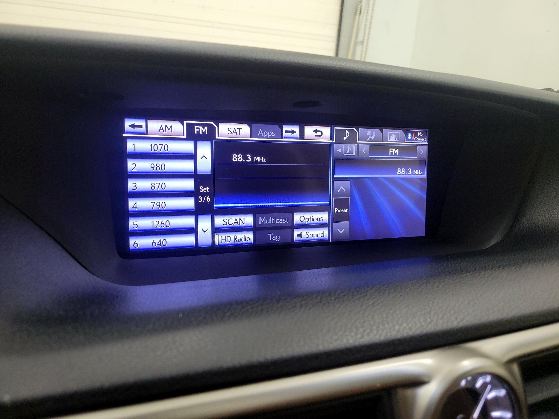 Thumbnail: 2013 Lexus GS - 16