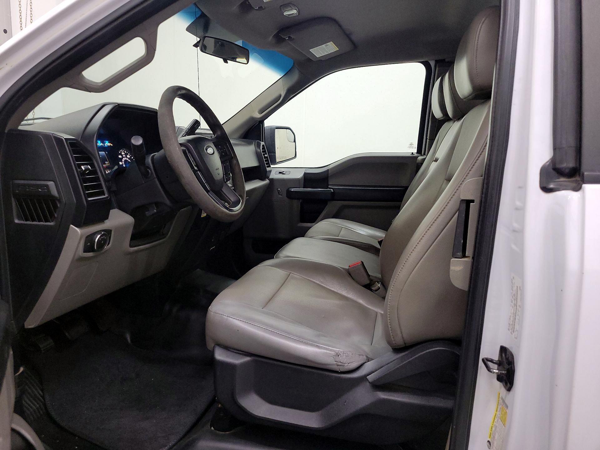 Thumbnail: 2016 Ford F-150 - 11