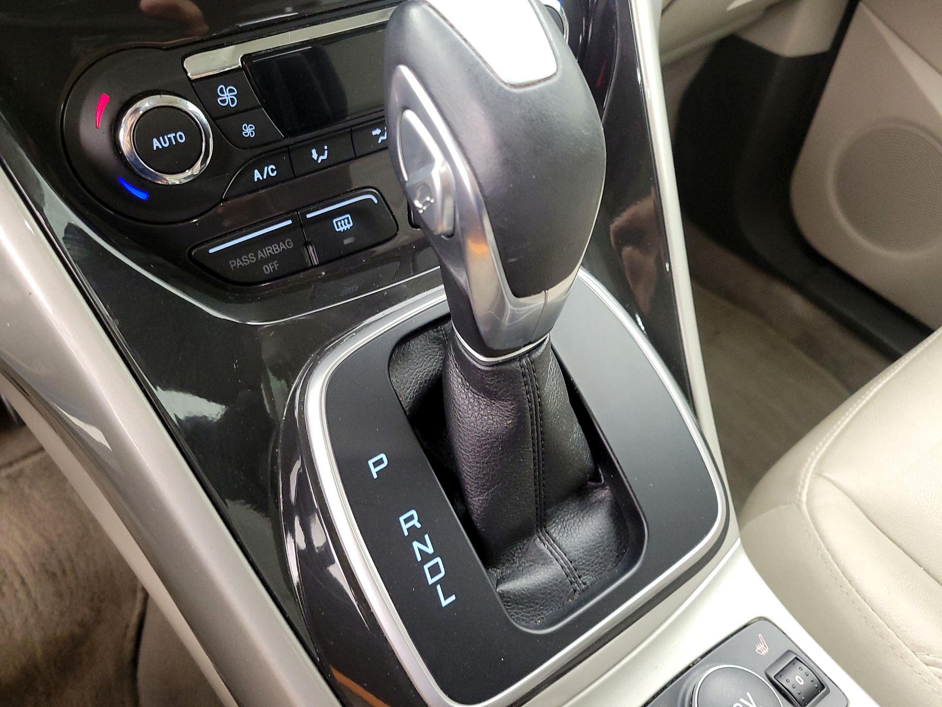 Thumbnail: 2014 Ford C-Max - 17
