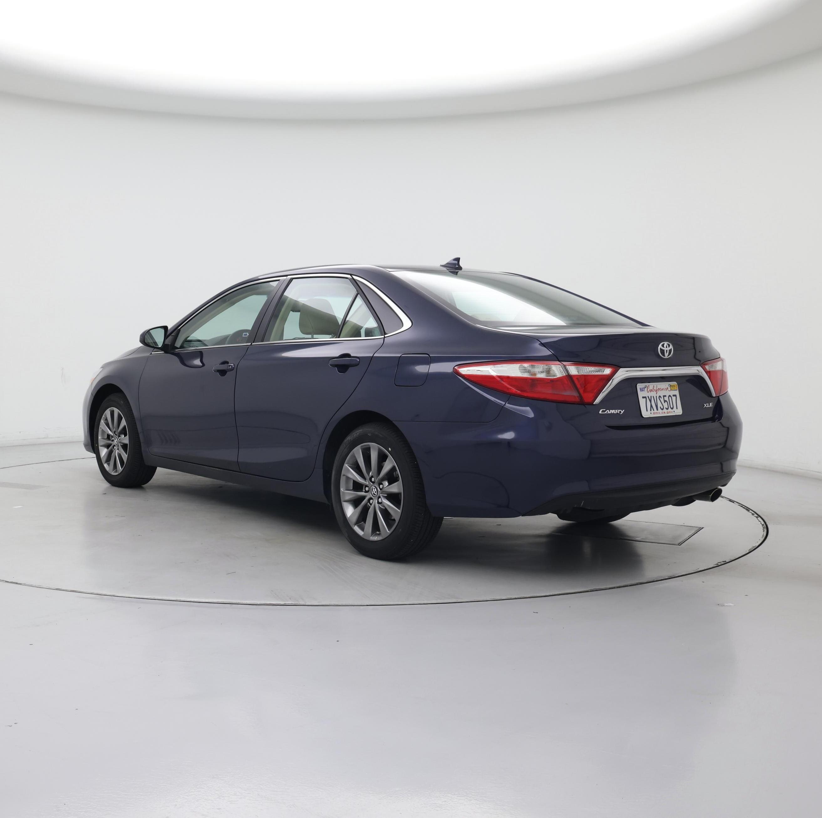 Thumbnail: 2017 Toyota Camry - 2