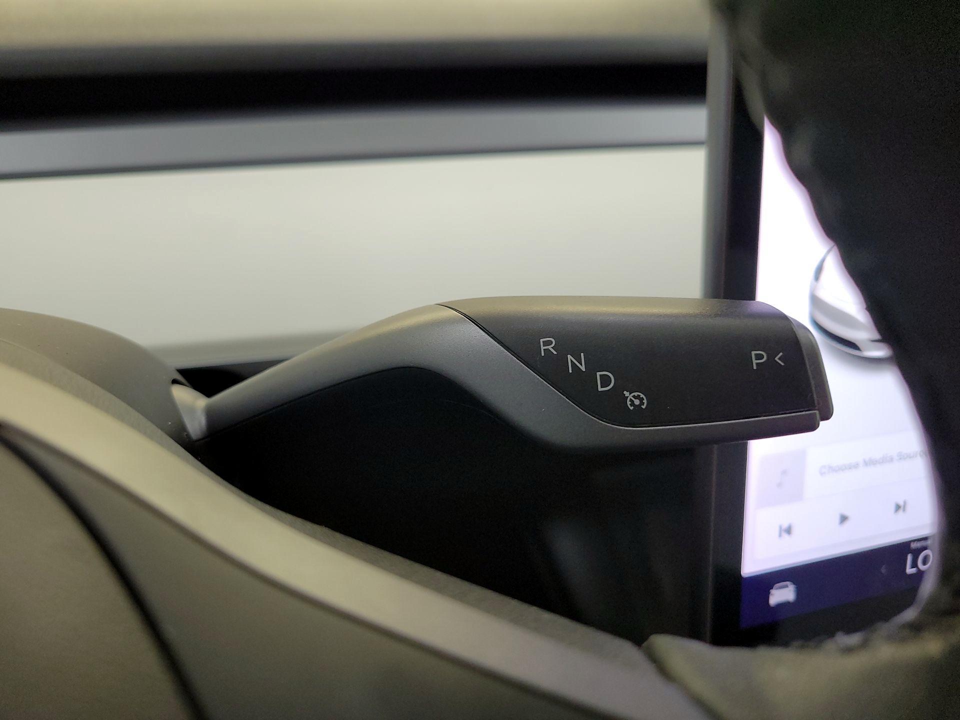 Thumbnail: 2021 Tesla Model Y - 17