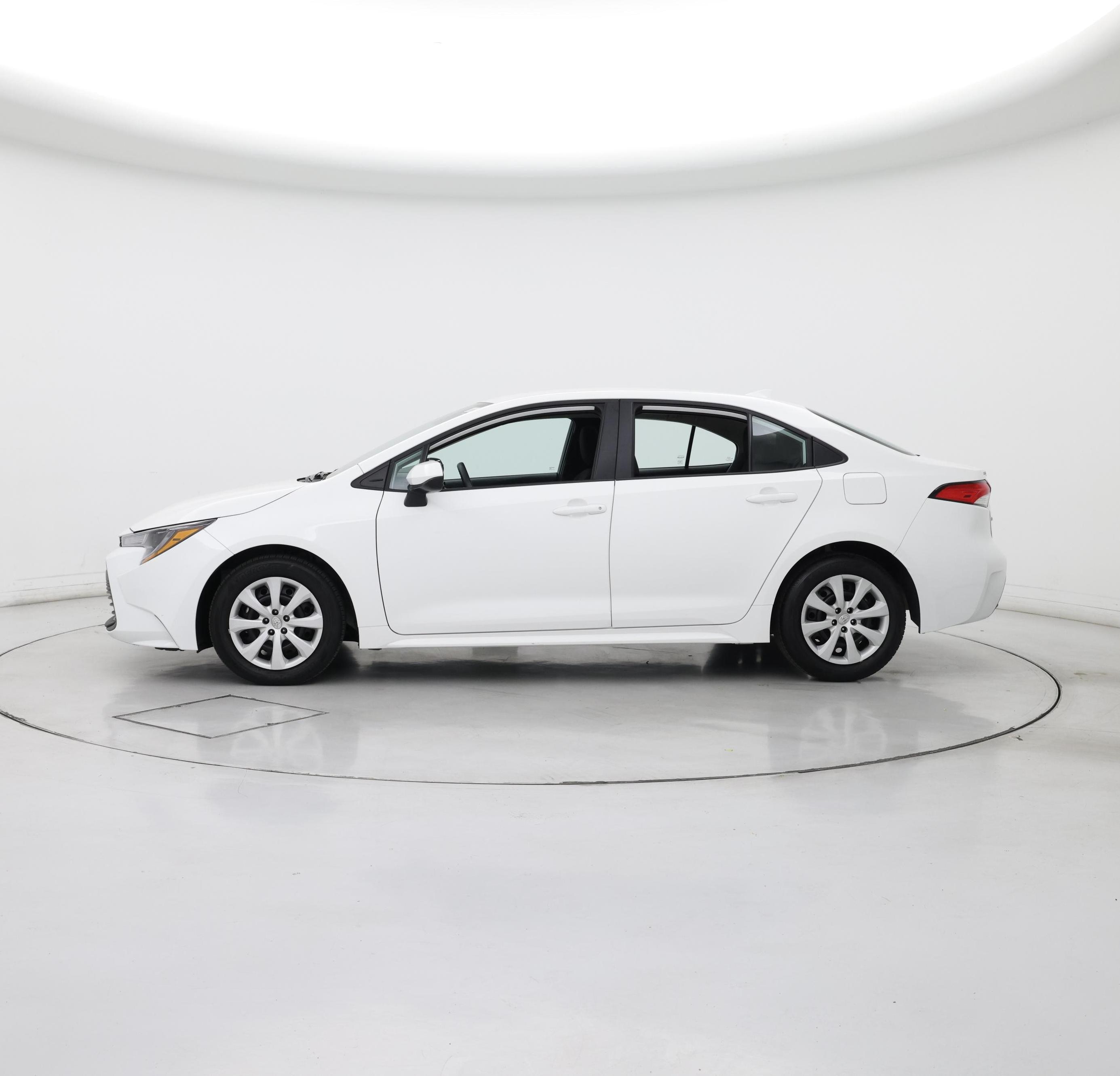 Thumbnail: 2025 Toyota Corolla - 3