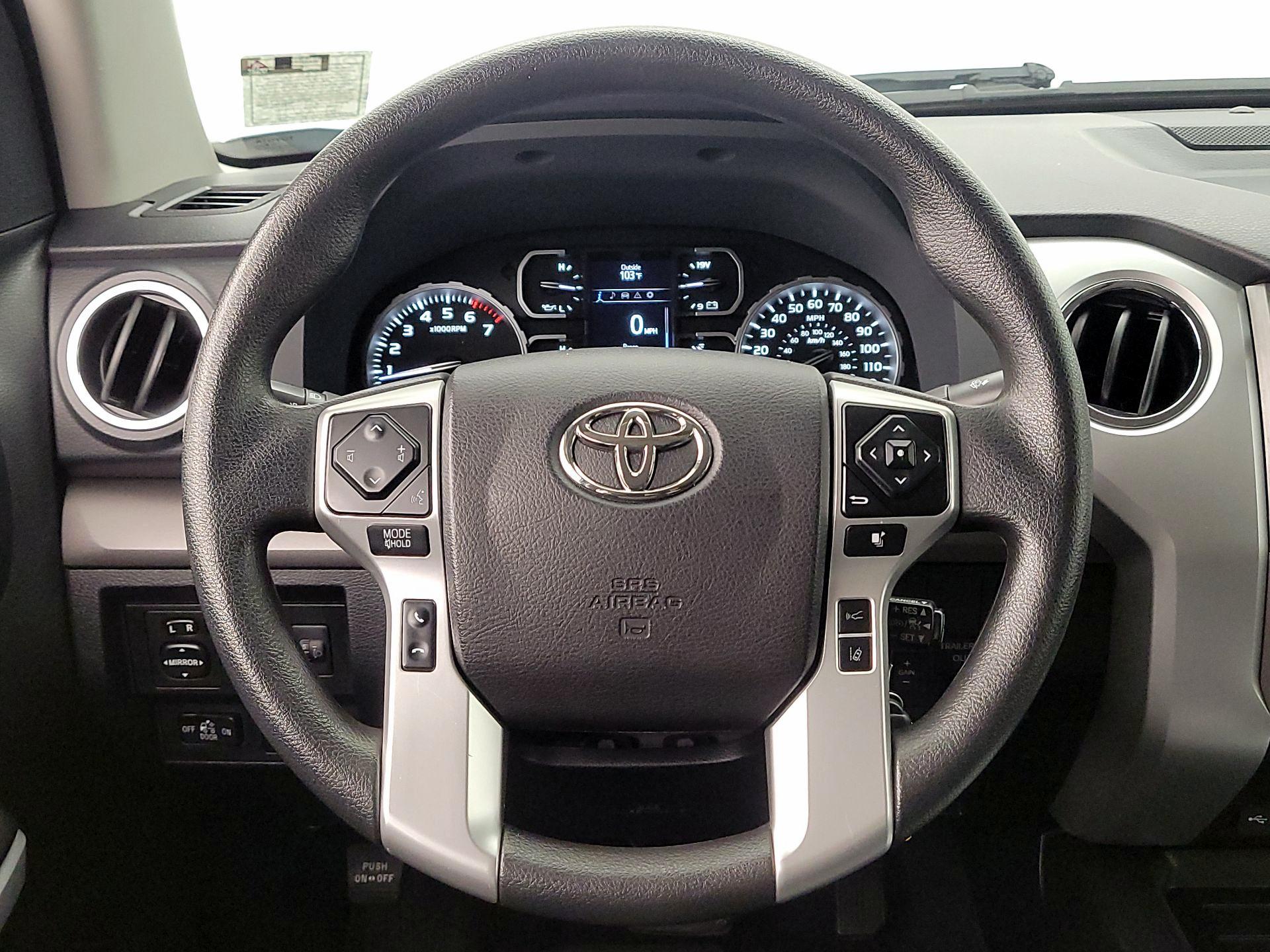 Thumbnail: 2021 Toyota Tundra - 10