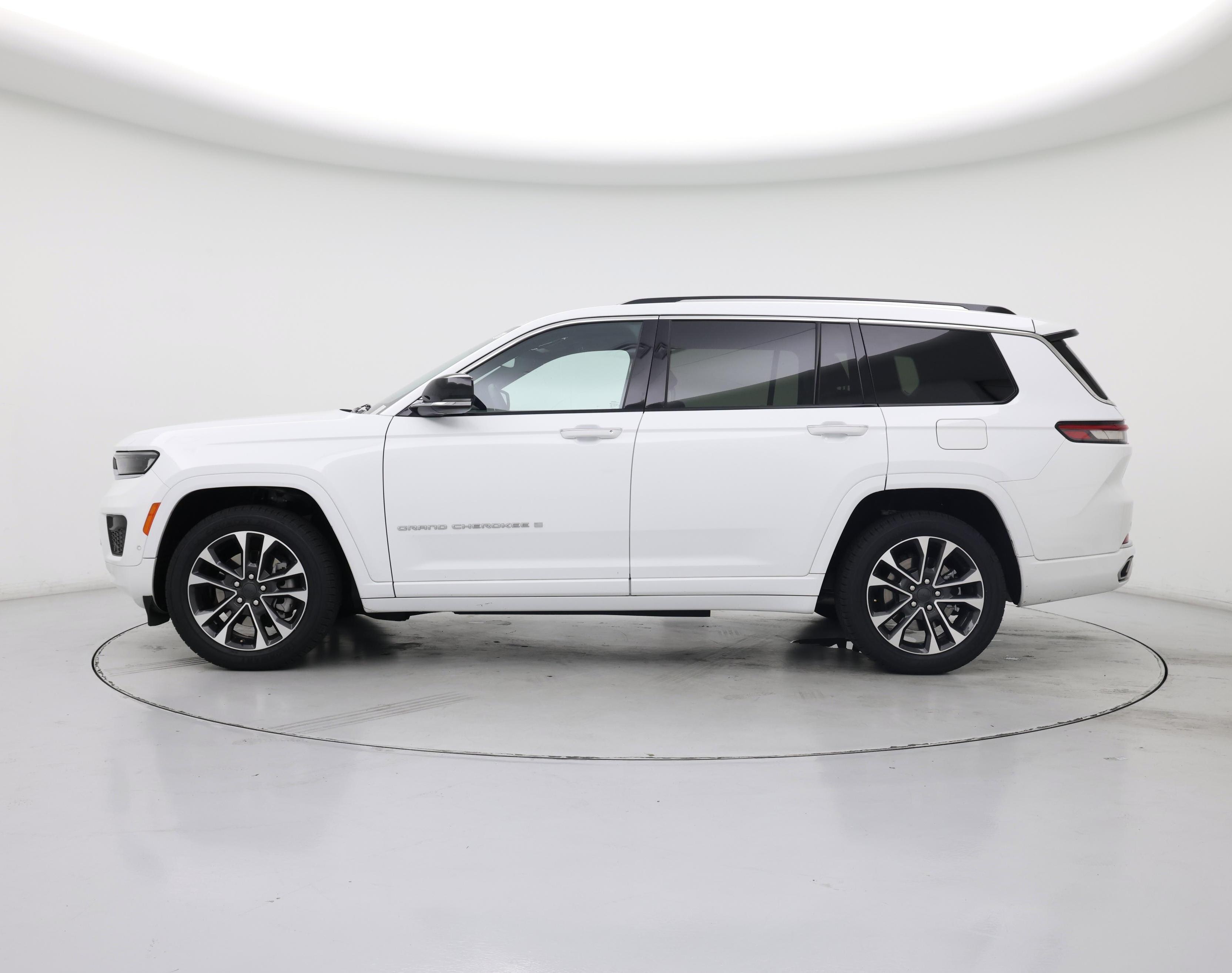 Thumbnail: 2023 Jeep Grand Cherokee L - 3