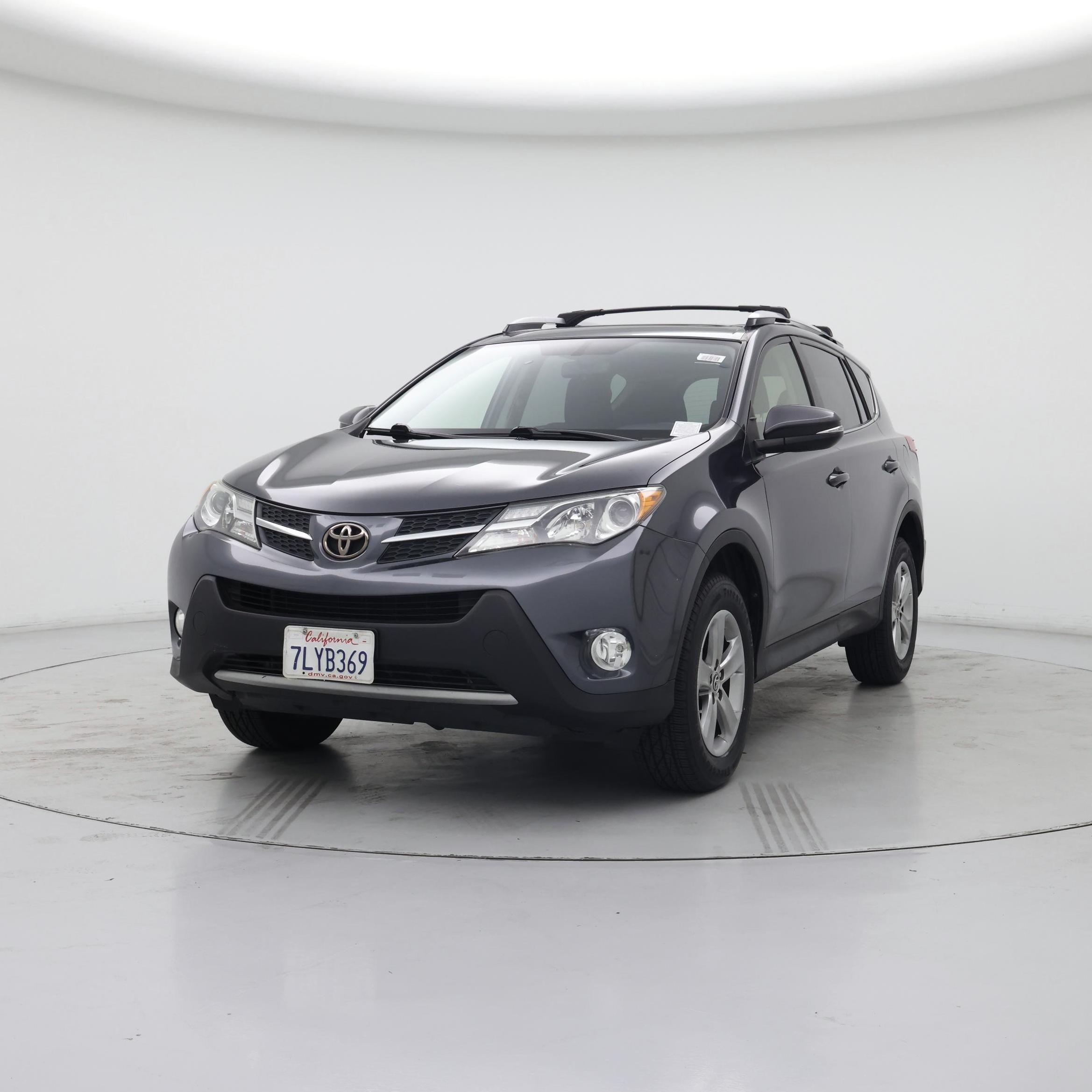 Thumbnail: 2015 Toyota RAV4 - 4