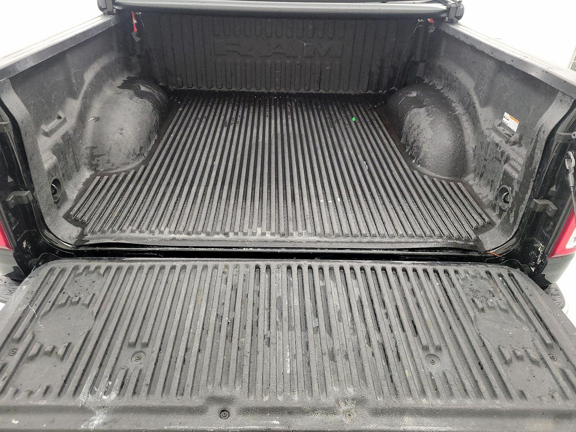 Thumbnail: 2019 RAM 1500 - 19