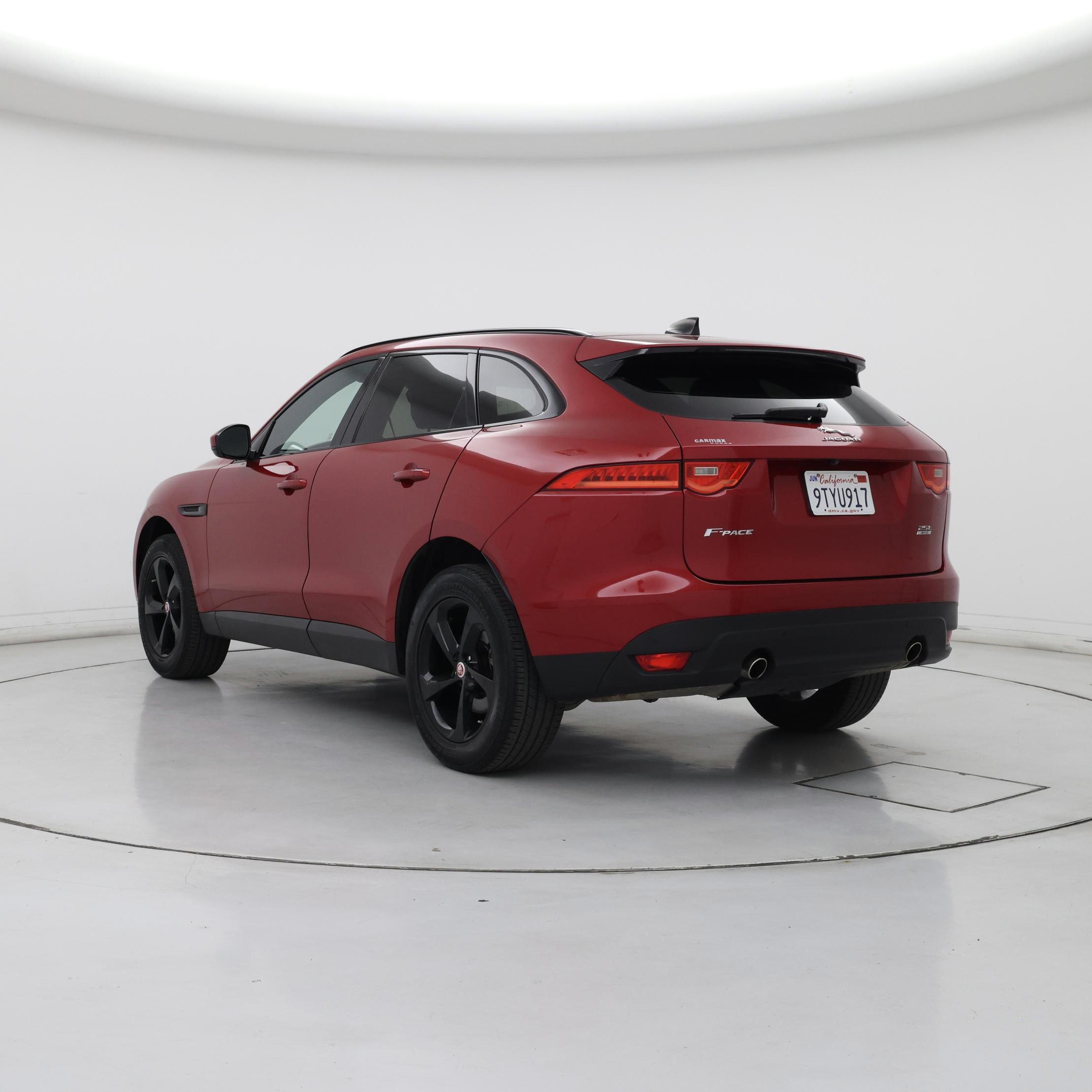 Thumbnail: 2020 Jaguar F-Pace - 2