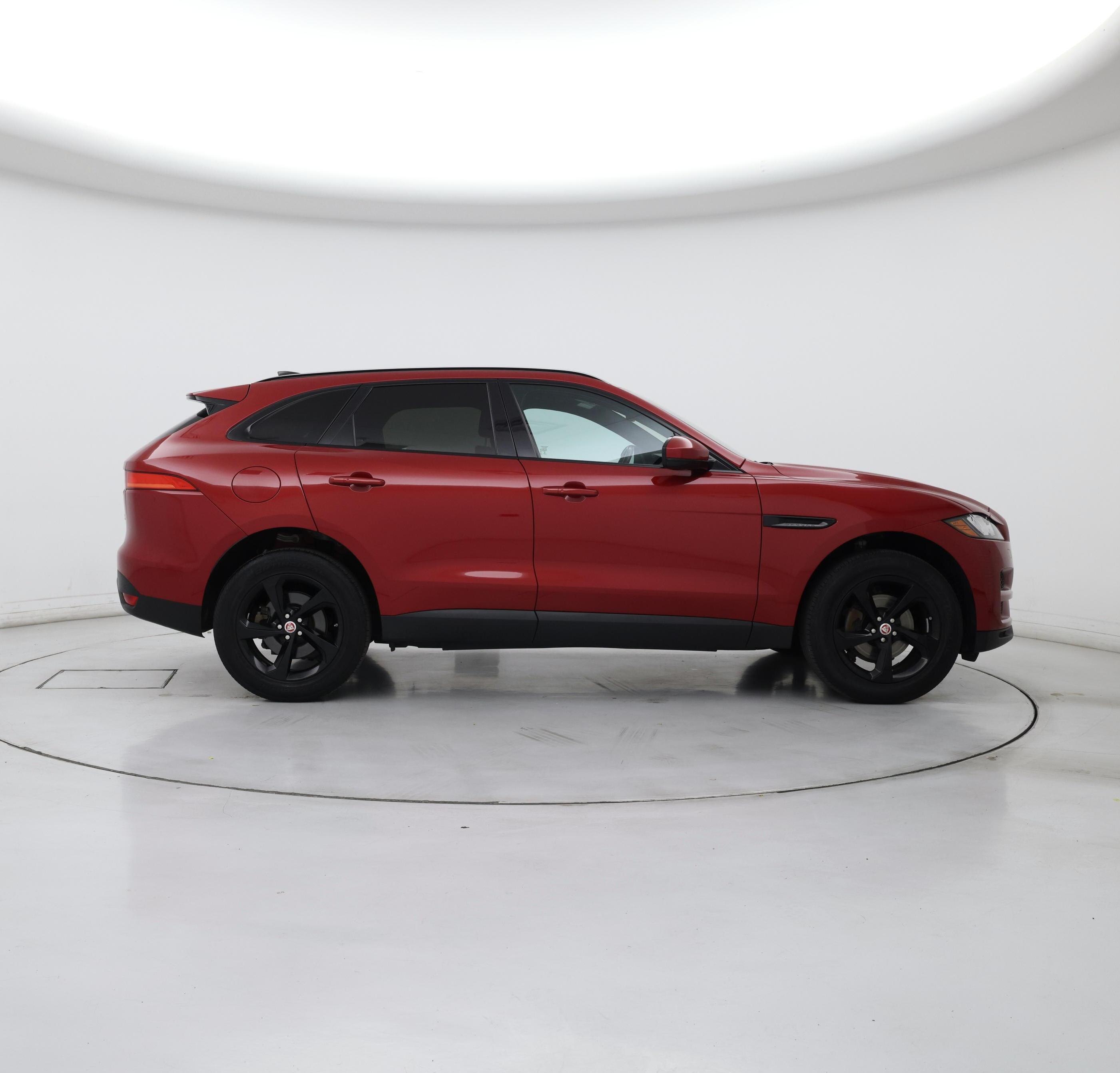 Thumbnail: 2020 Jaguar F-Pace - 7