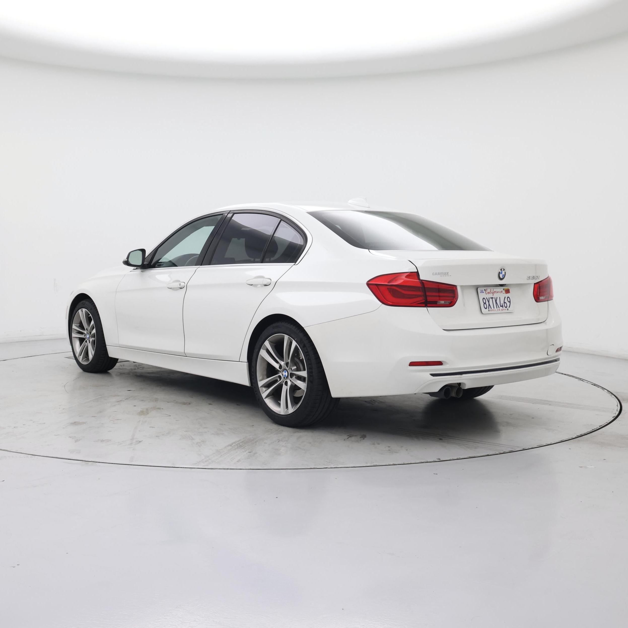 Thumbnail: 2018 BMW 3 Series - 2