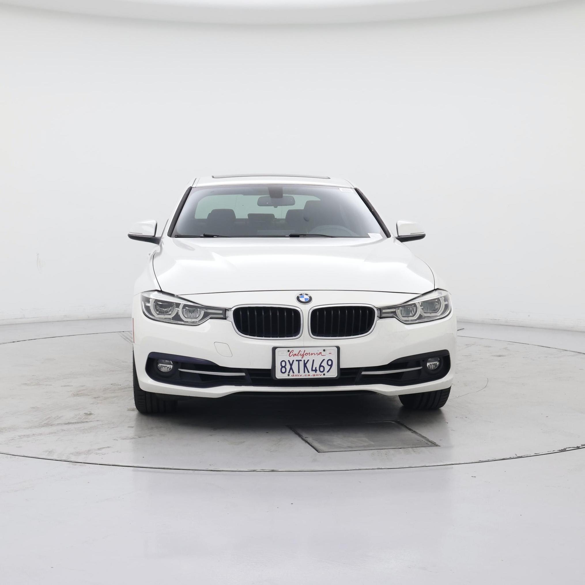 Thumbnail: 2018 BMW 3 Series - 5