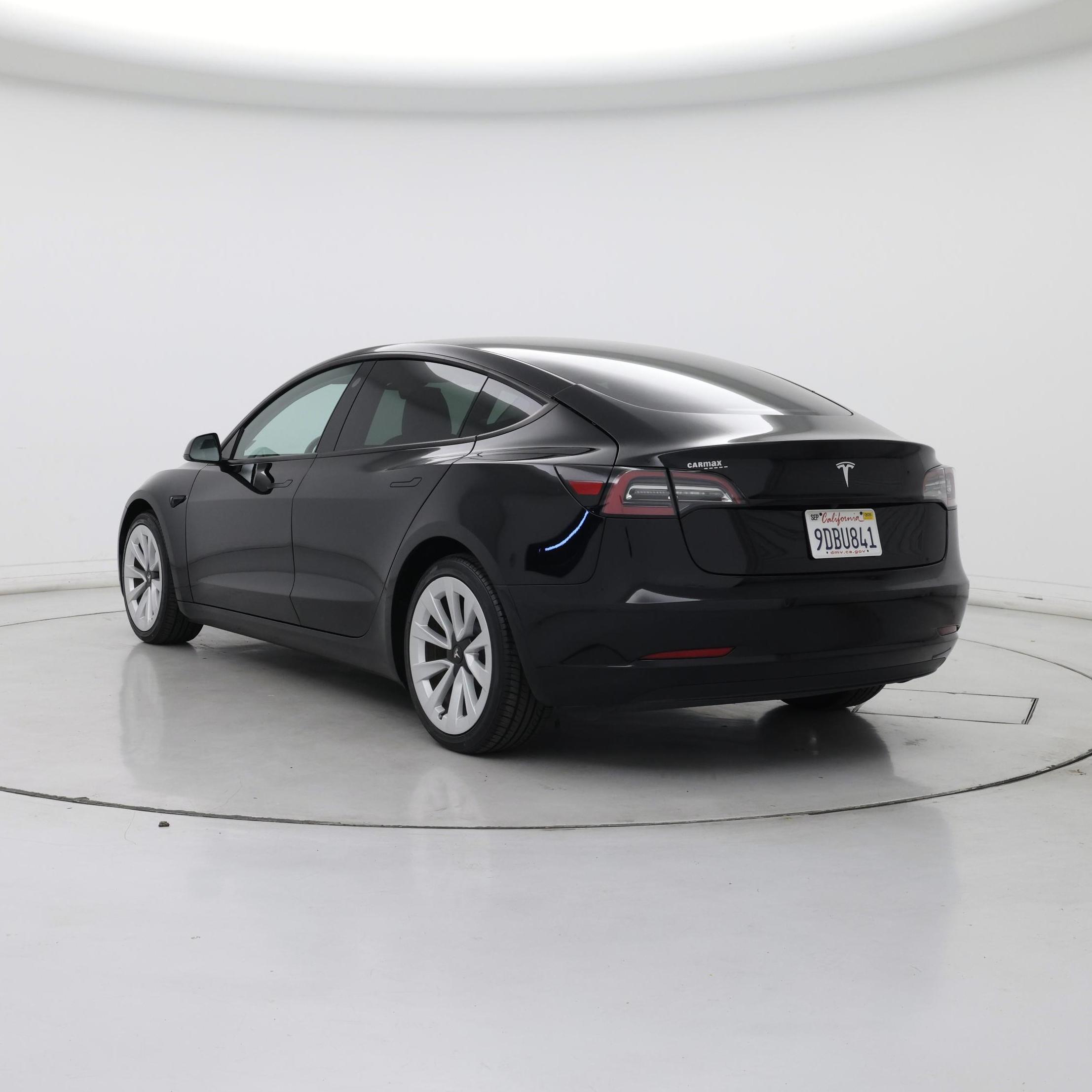 Thumbnail: 2022 Tesla Model 3 - 2