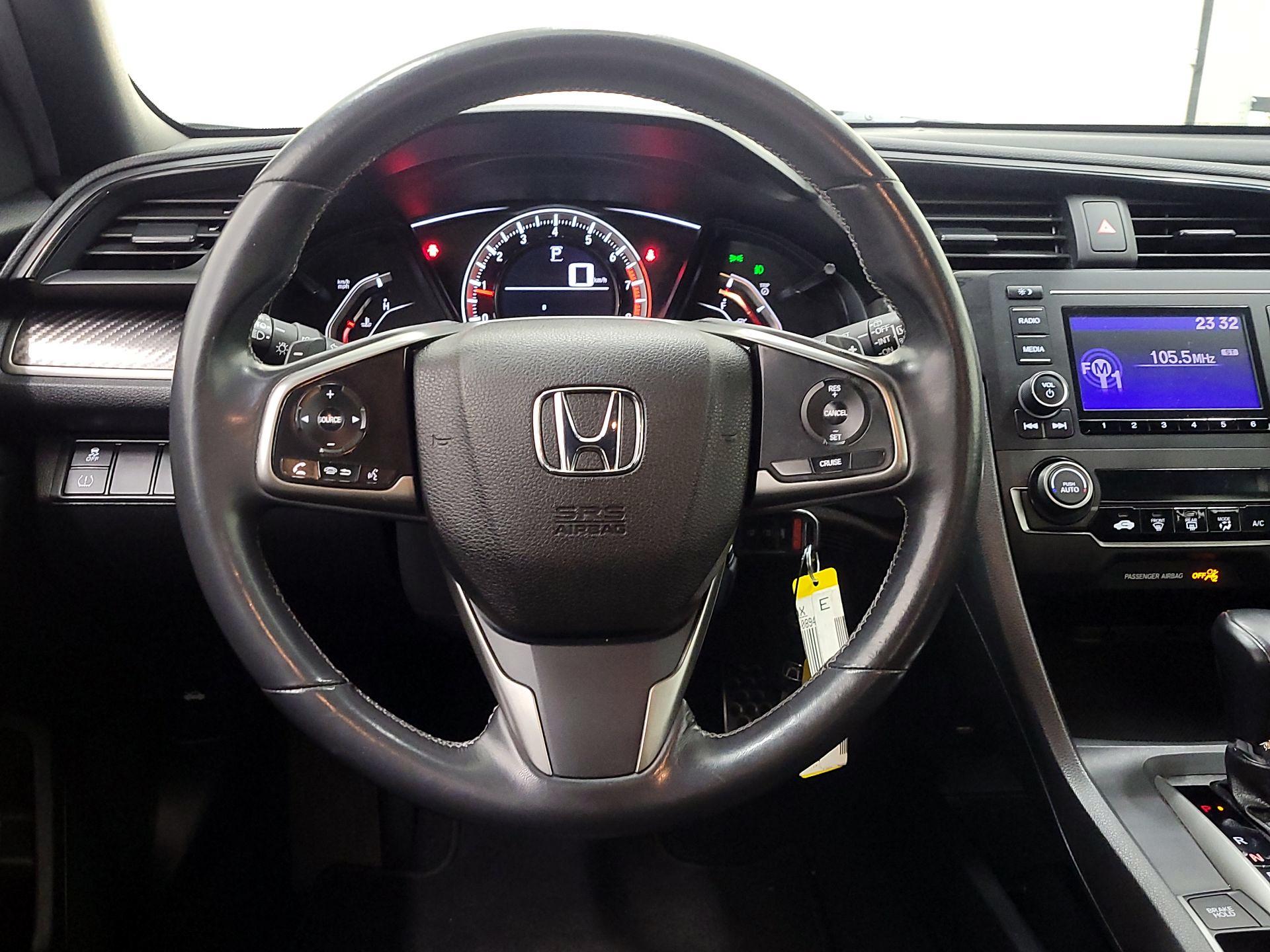 Thumbnail: 2017 Honda Civic - 10