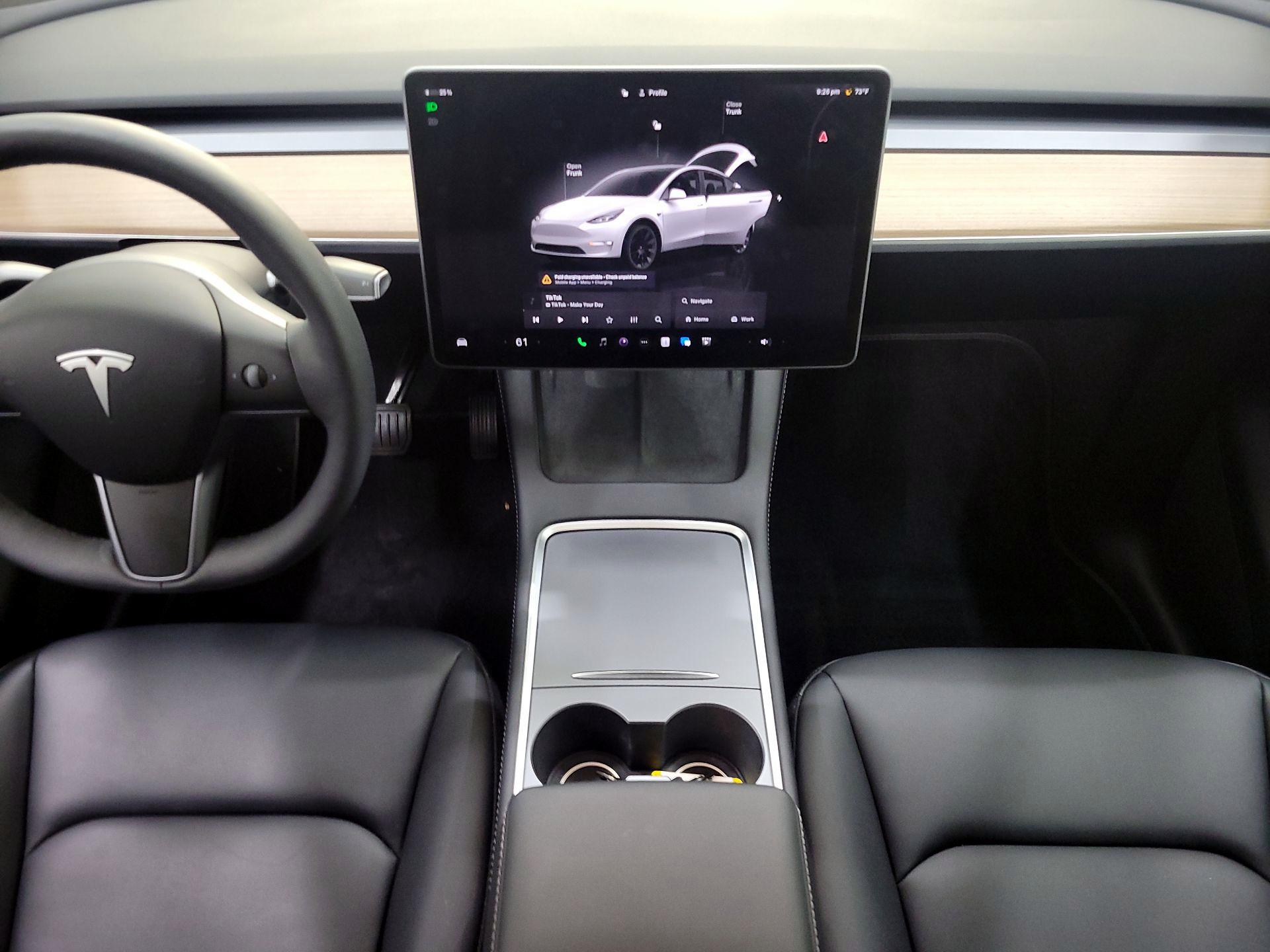 Thumbnail: 2024 Tesla Model Y - 9