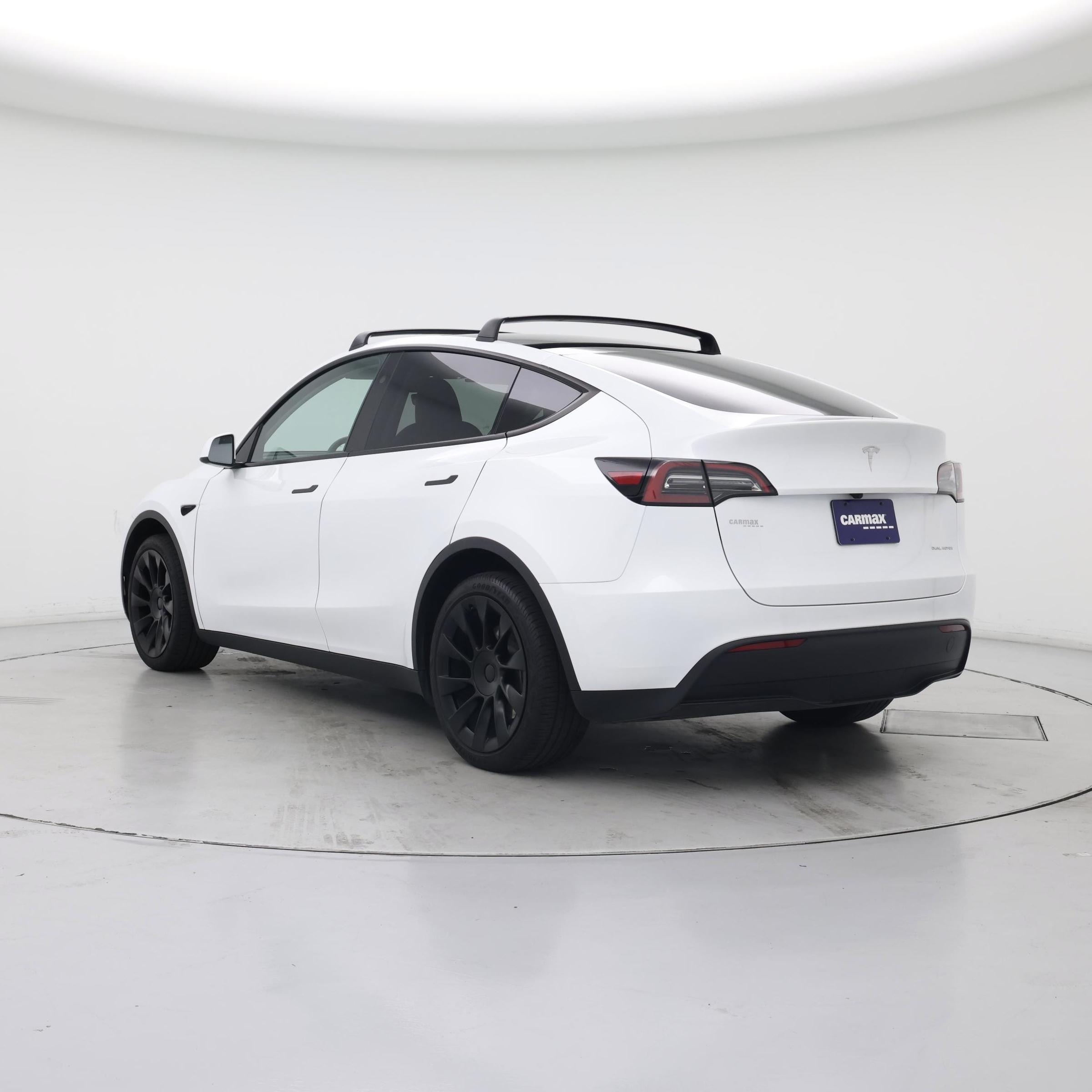 Thumbnail: 2024 Tesla Model Y - 2