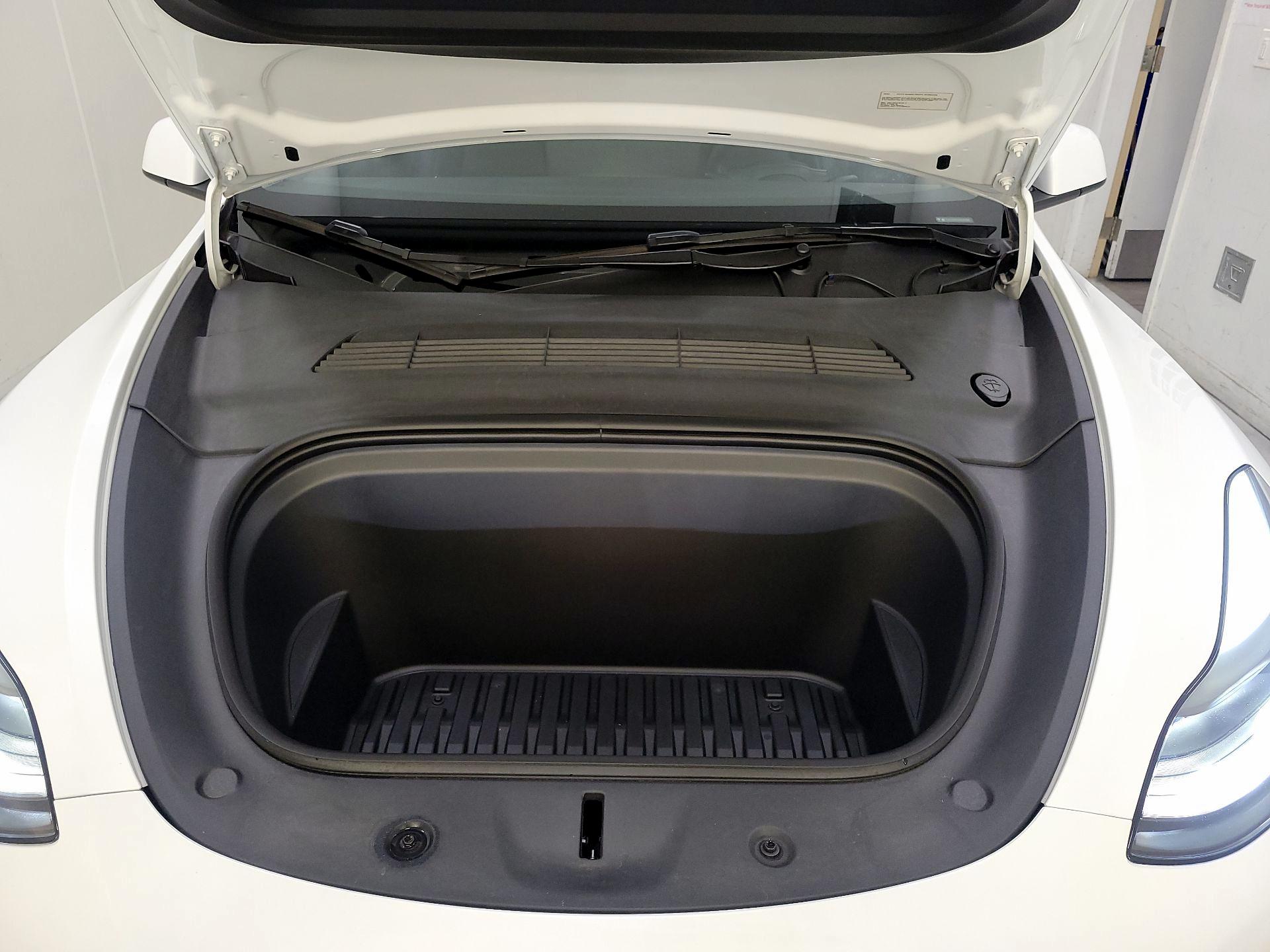 Thumbnail: 2024 Tesla Model Y - 20