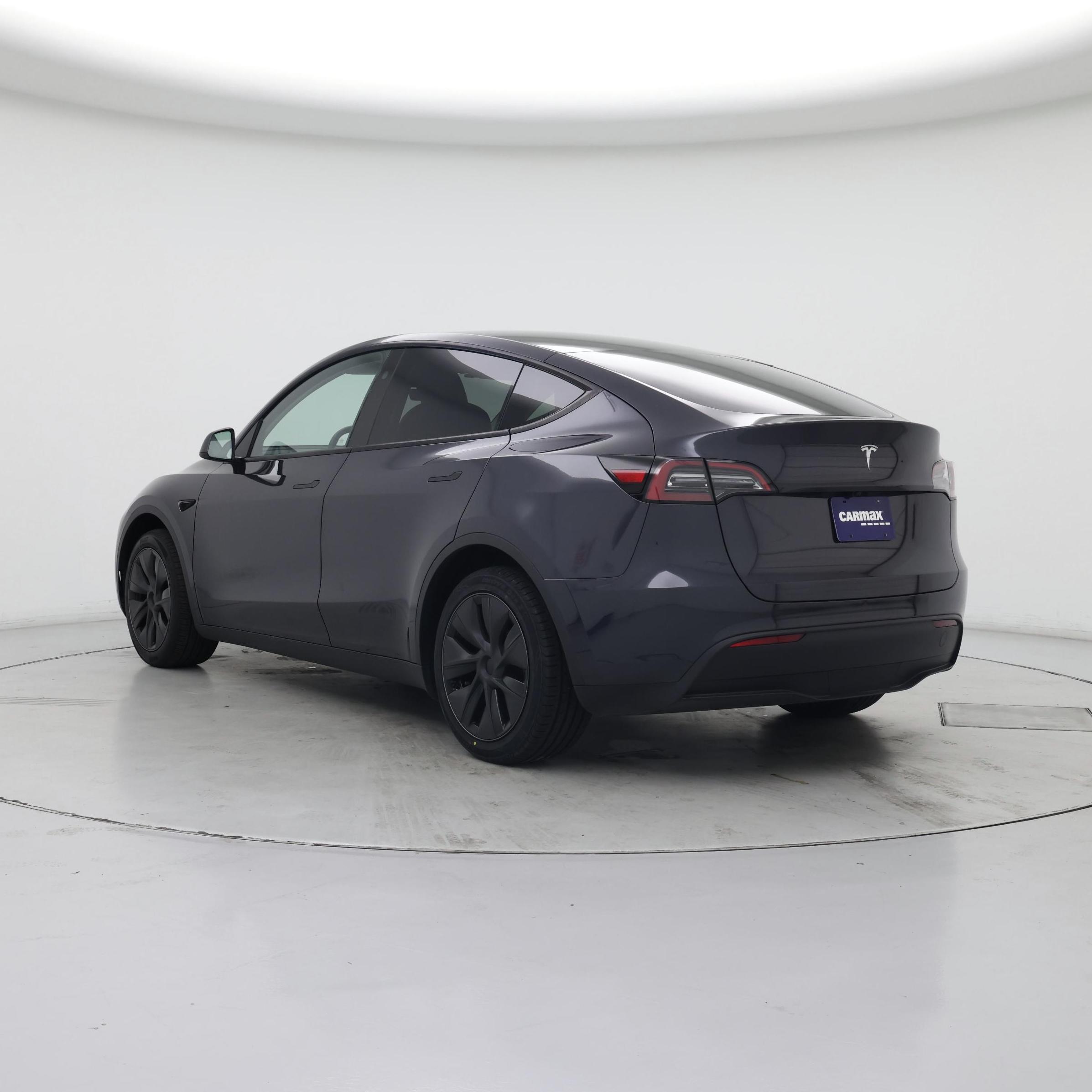 Thumbnail: 2025 Tesla Model Y - 2