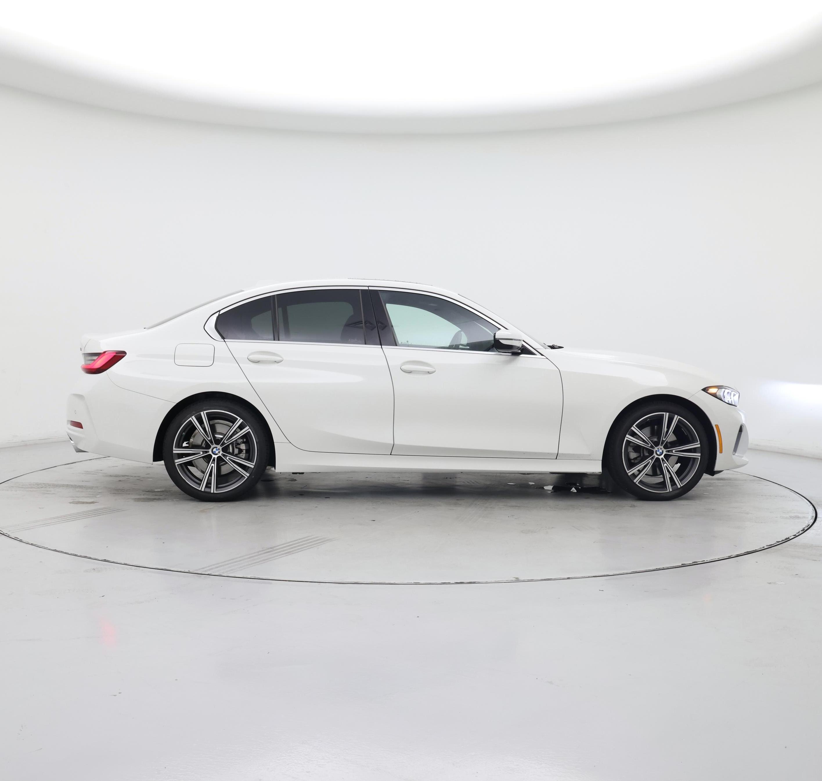 Thumbnail: 2024 BMW 3 Series - 7