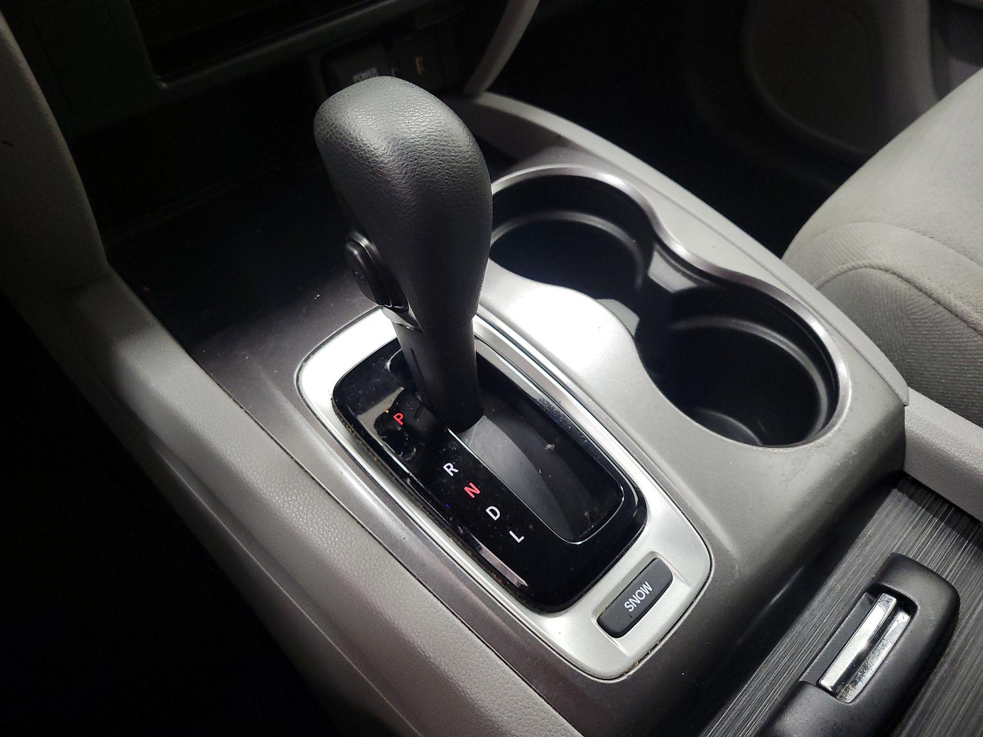 Thumbnail: 2018 Honda Pilot - 17