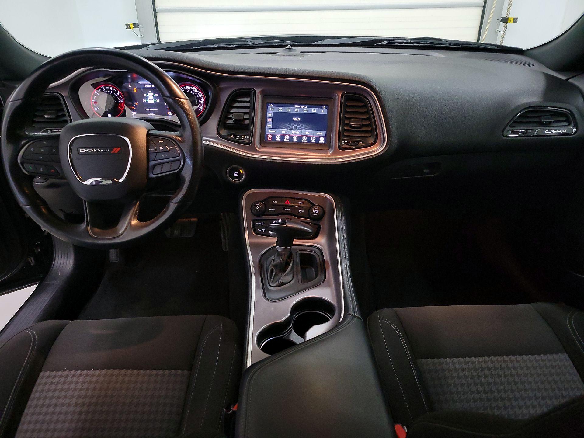 Thumbnail: 2021 Dodge Challenger - 9