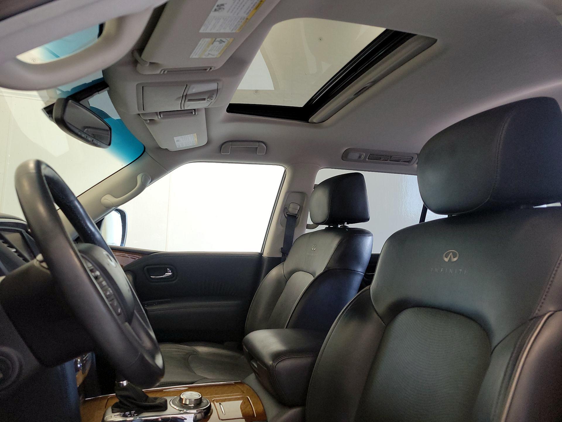 Thumbnail: 2013 INFINITI QX56 - 19
