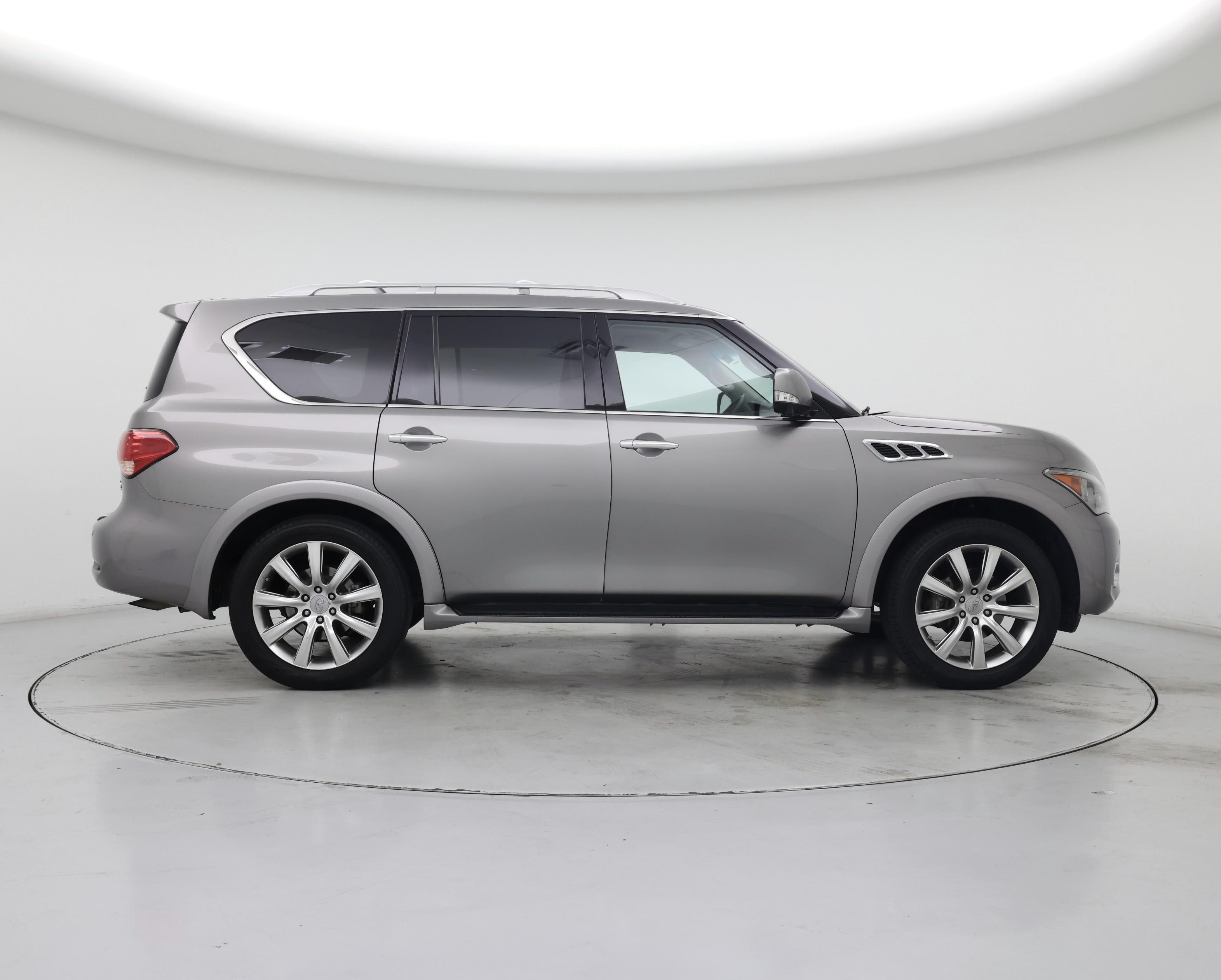 Thumbnail: 2013 INFINITI QX56 - 7