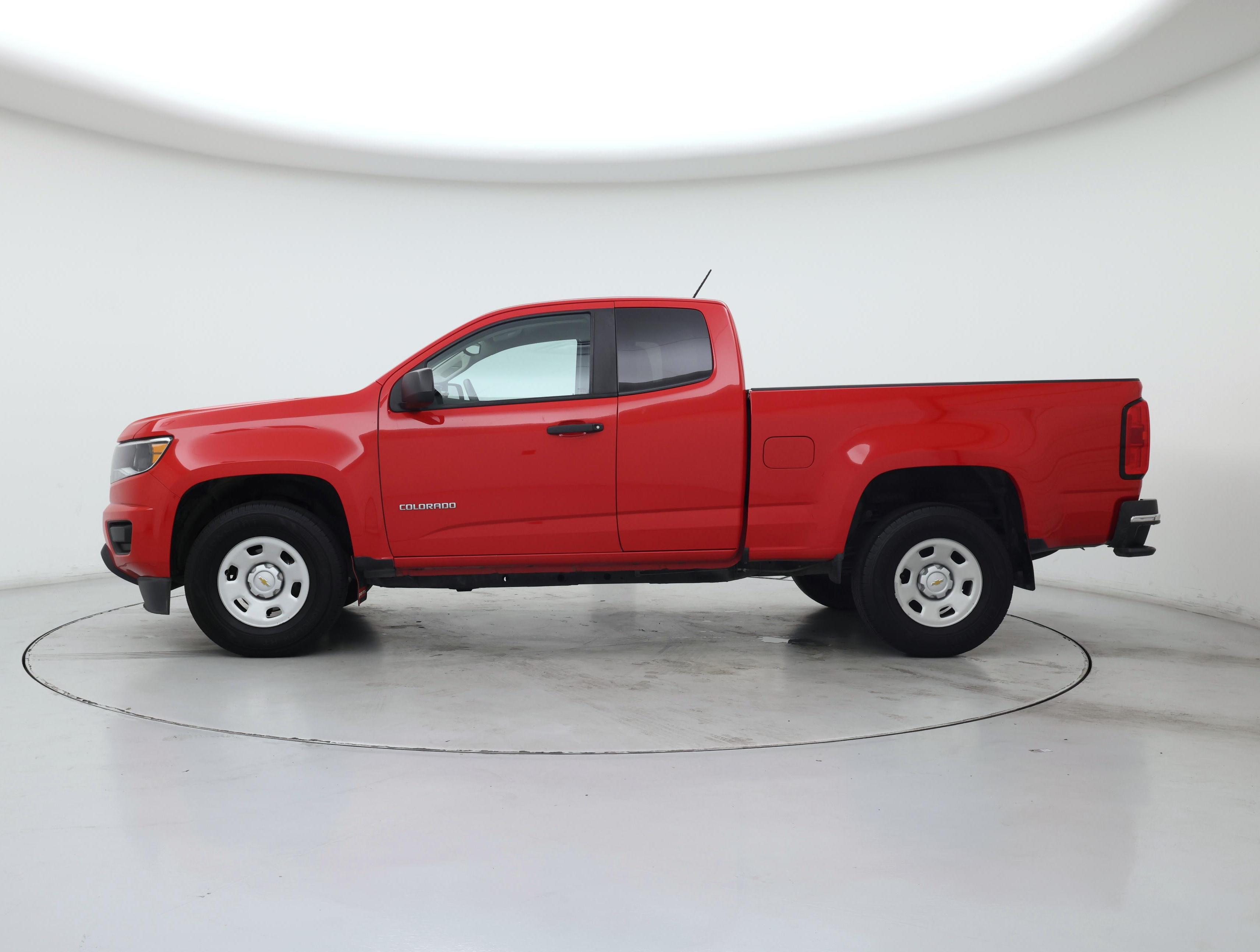 Thumbnail: 2020 Chevrolet Colorado - 3