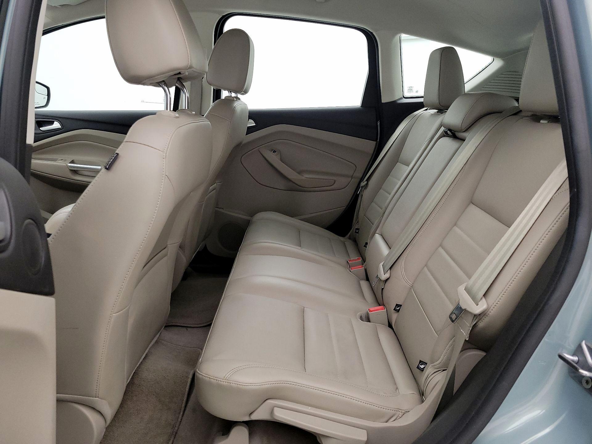 Thumbnail: 2013 Ford C-Max - 18