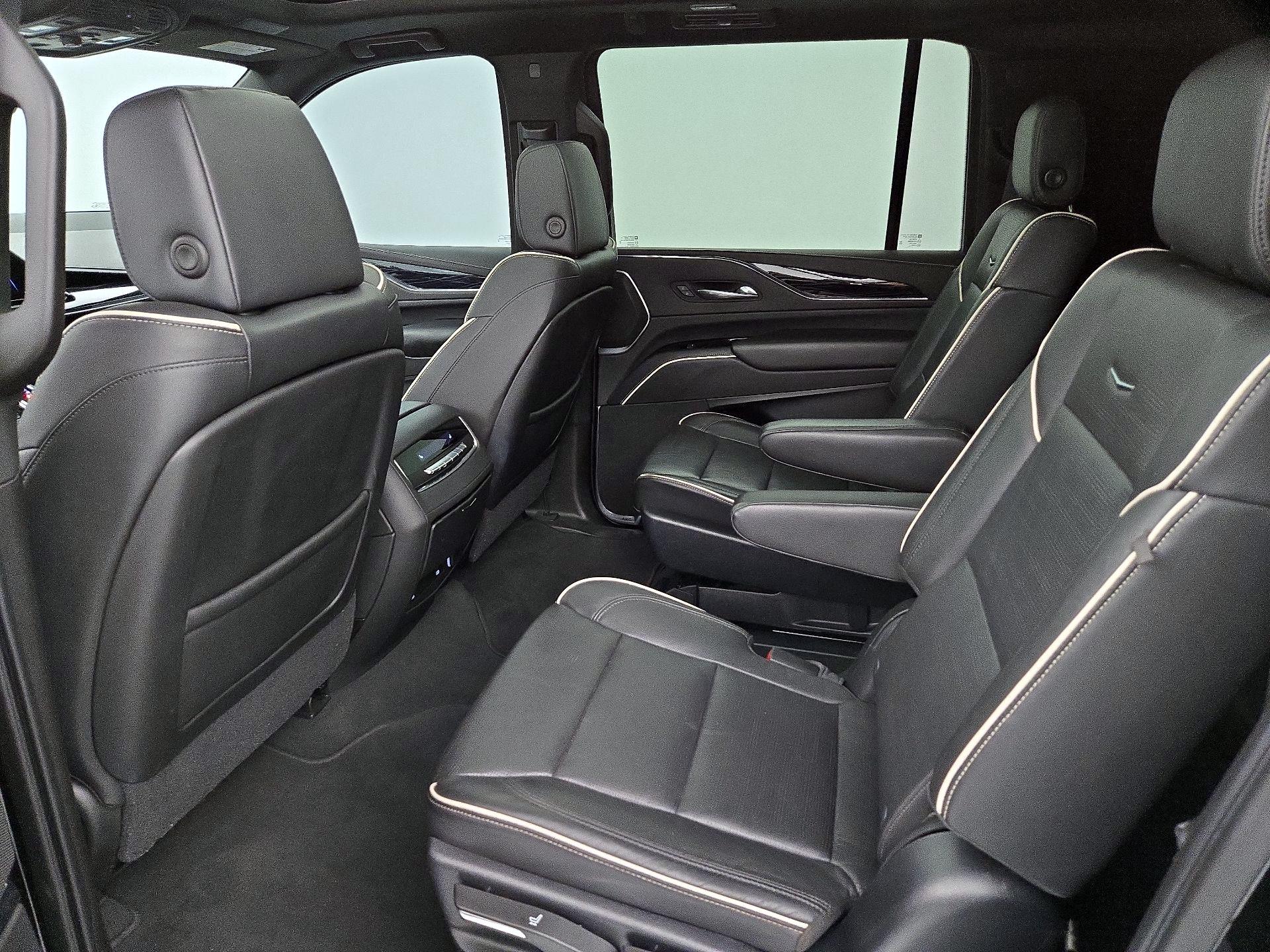 Thumbnail: 2021 Cadillac Escalade - 20