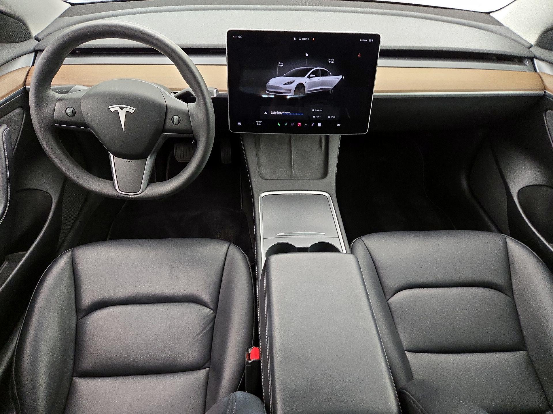 Thumbnail: 2023 Tesla Model 3 - 9