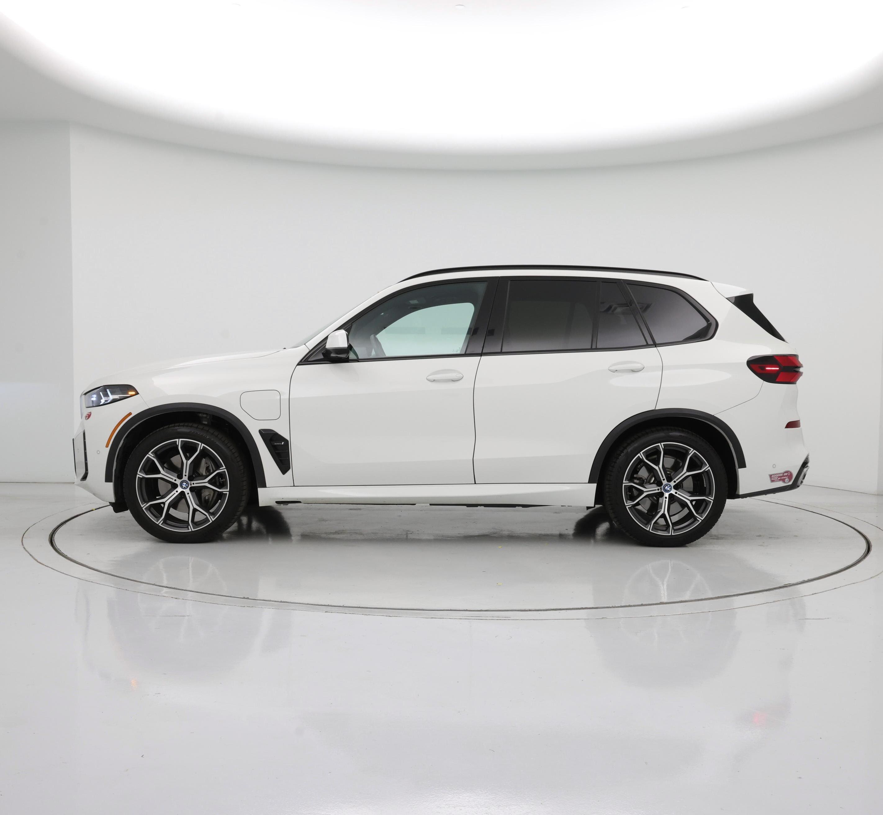 Thumbnail: 2024 BMW X5 - 3