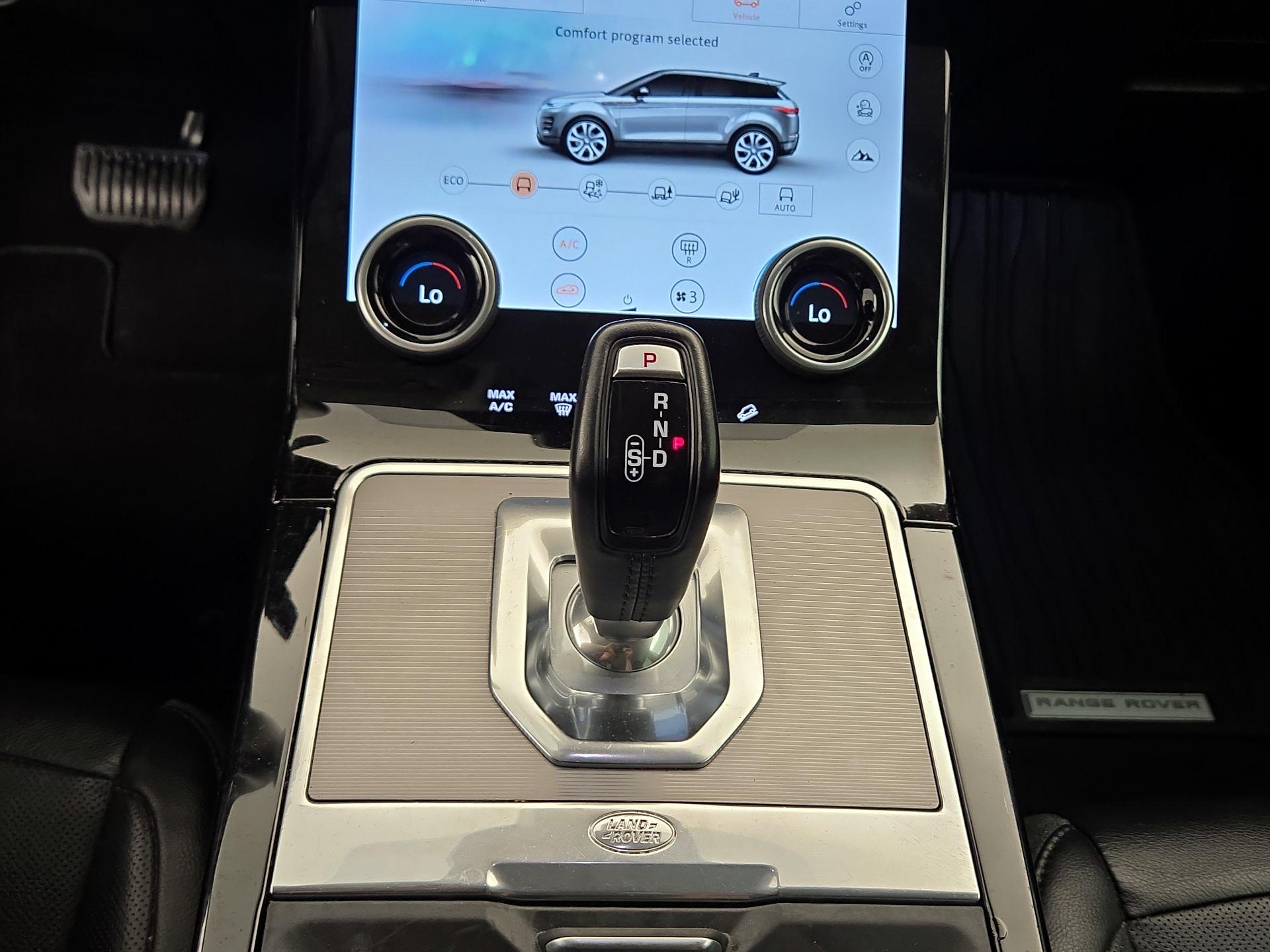 Thumbnail: 2020 Land Rover Range Rover Evoque - 18