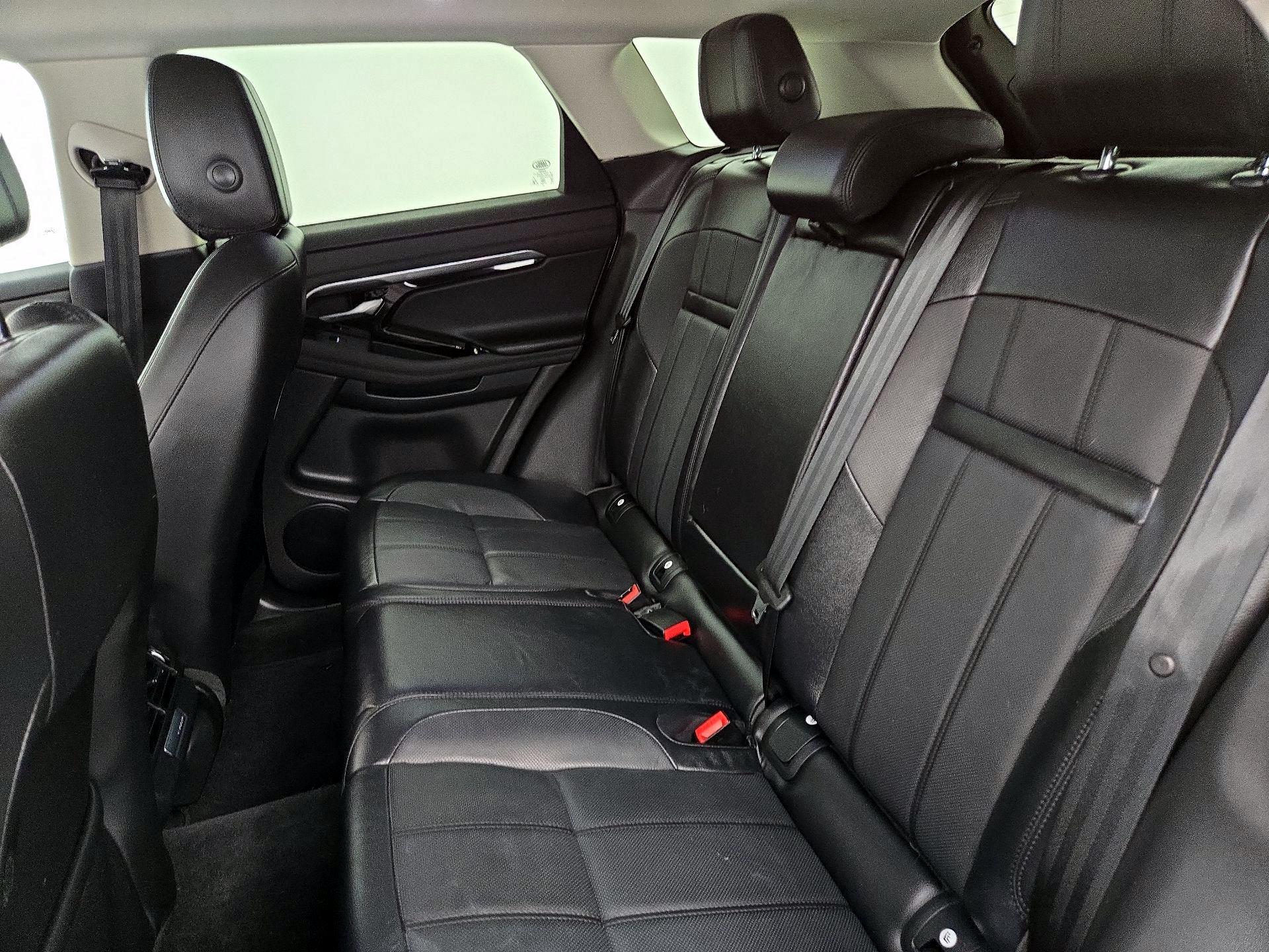 Thumbnail: 2020 Land Rover Range Rover Evoque - 20