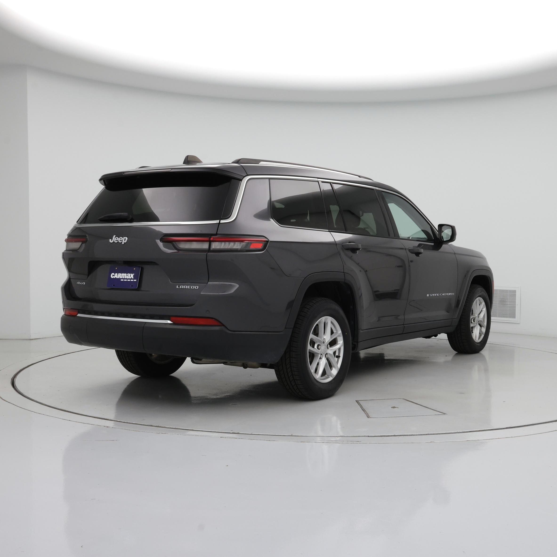 Thumbnail: 2023 Jeep Grand Cherokee L - 8