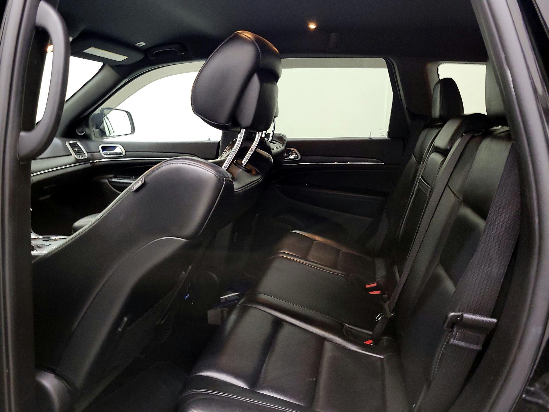 Thumbnail: 2019 Jeep Grand Cherokee - 20
