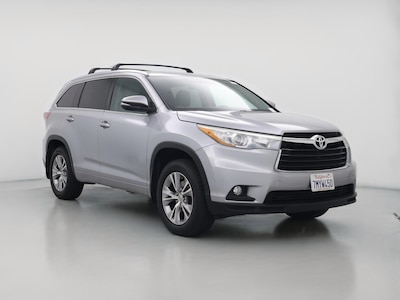 Silver 2015 Toyota Highlander XLE