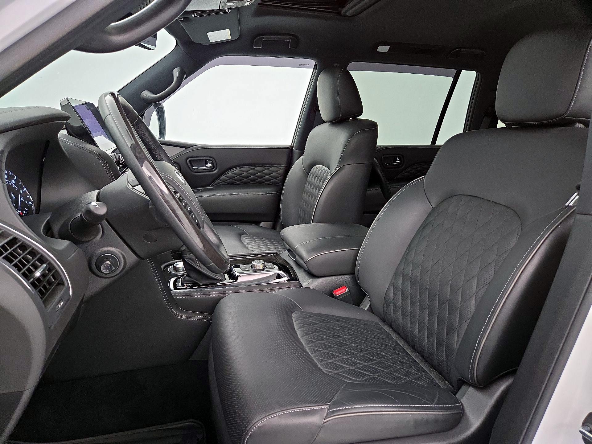 Thumbnail: 2024 INFINITI QX80 - 11