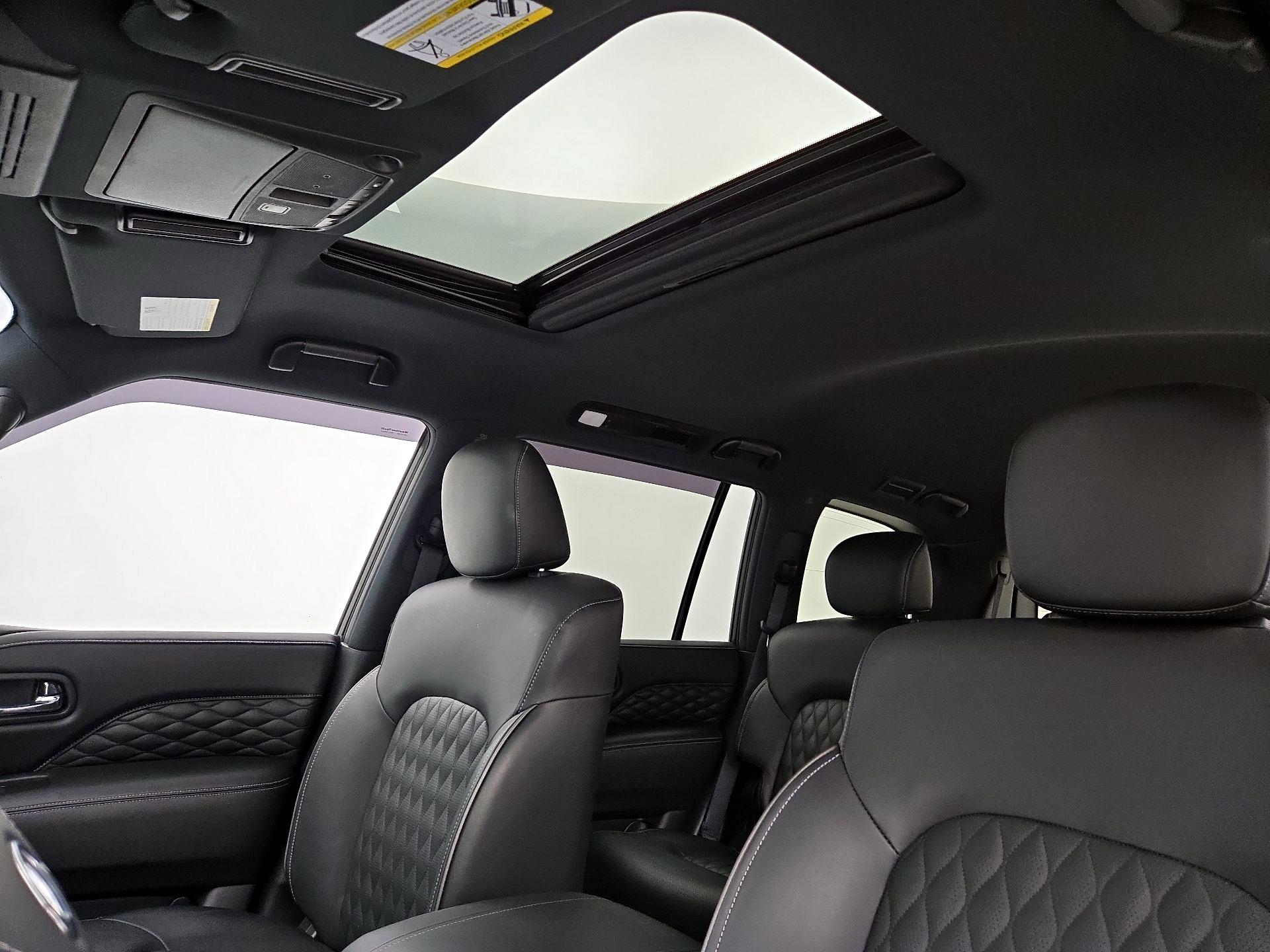 Thumbnail: 2024 INFINITI QX80 - 20