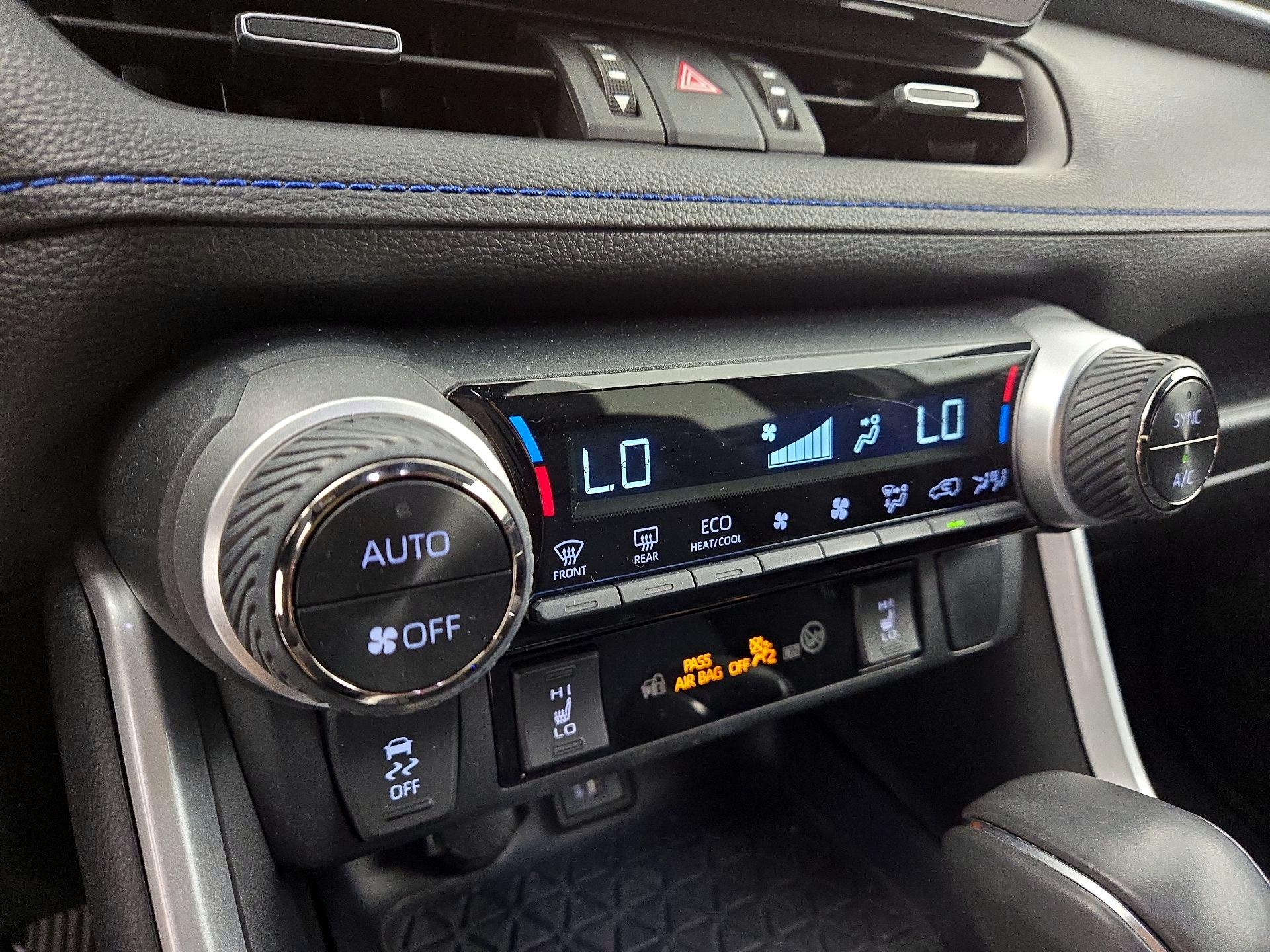 Thumbnail: 2024 Toyota RAV4 - 16