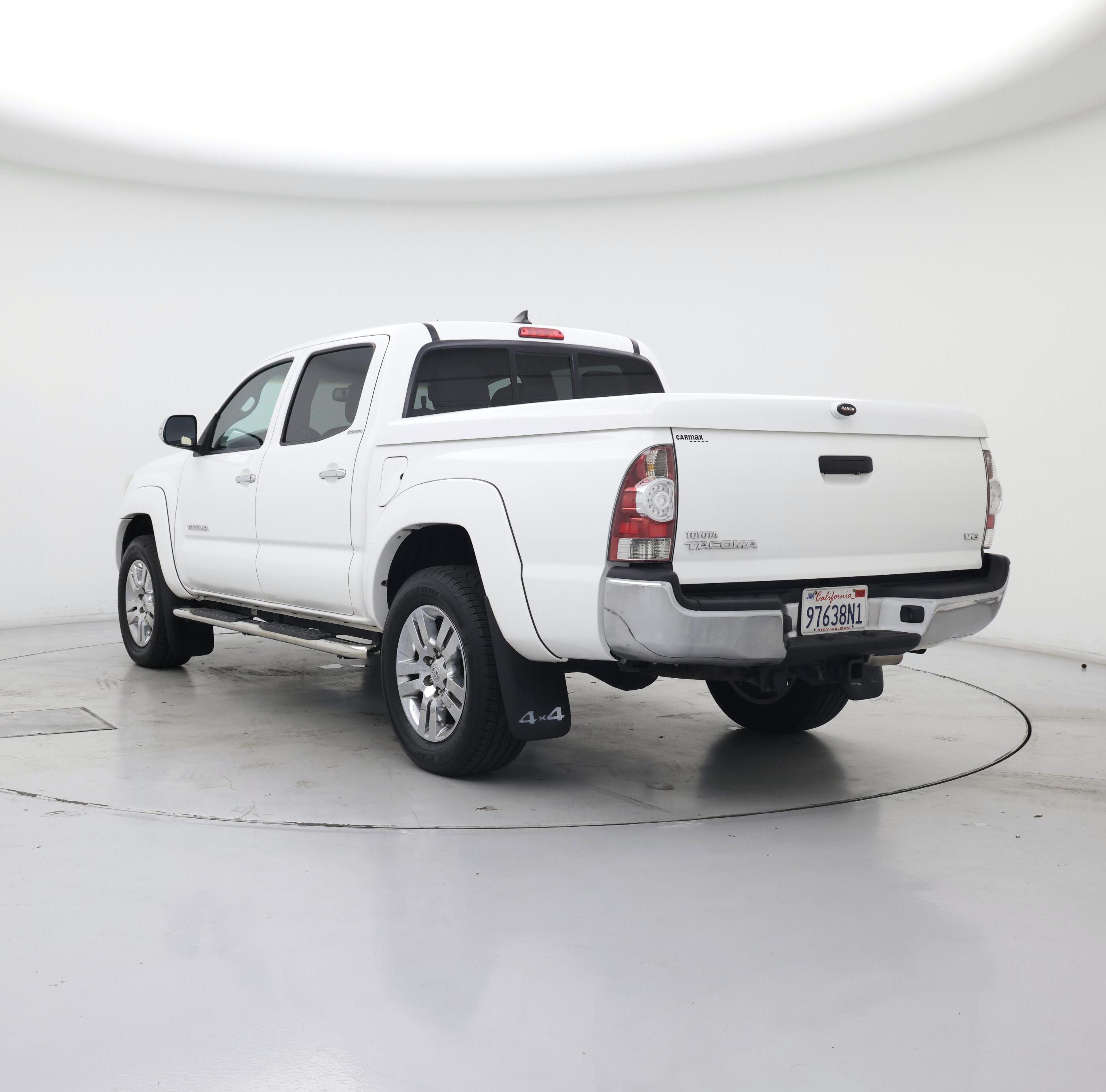 Thumbnail: 2014 Toyota Tacoma - 2