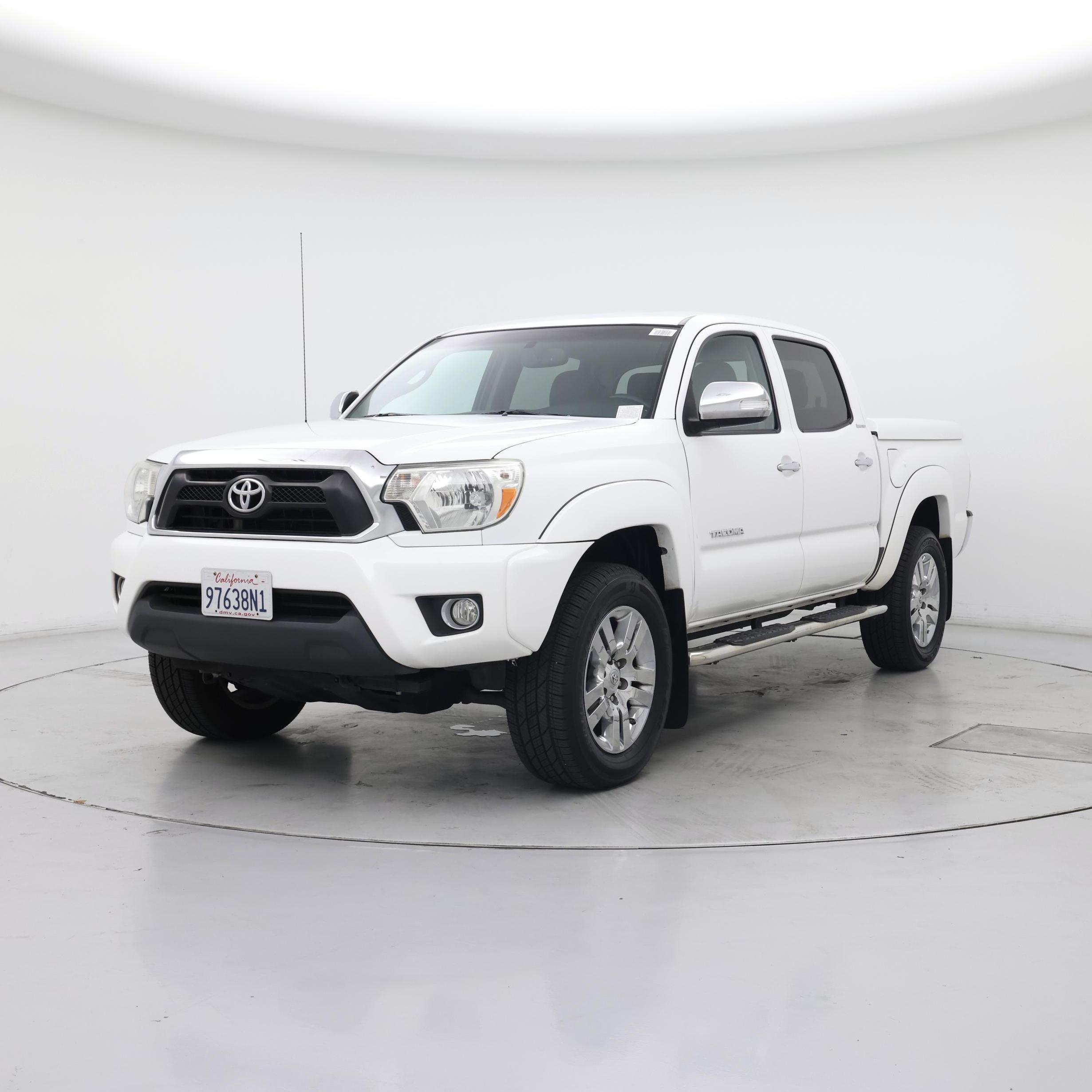 Thumbnail: 2014 Toyota Tacoma - 4